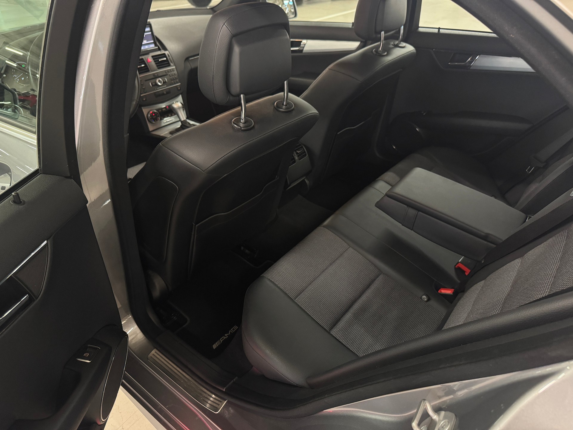 MERCEDES-BENZ C 250 CDI Blue Efficiency 4Matic 7G-Tronic I Frisch MFK 09.26 I Frisch Service I 8-fach I CH-Fhrz. I TOP Angebot-image-10