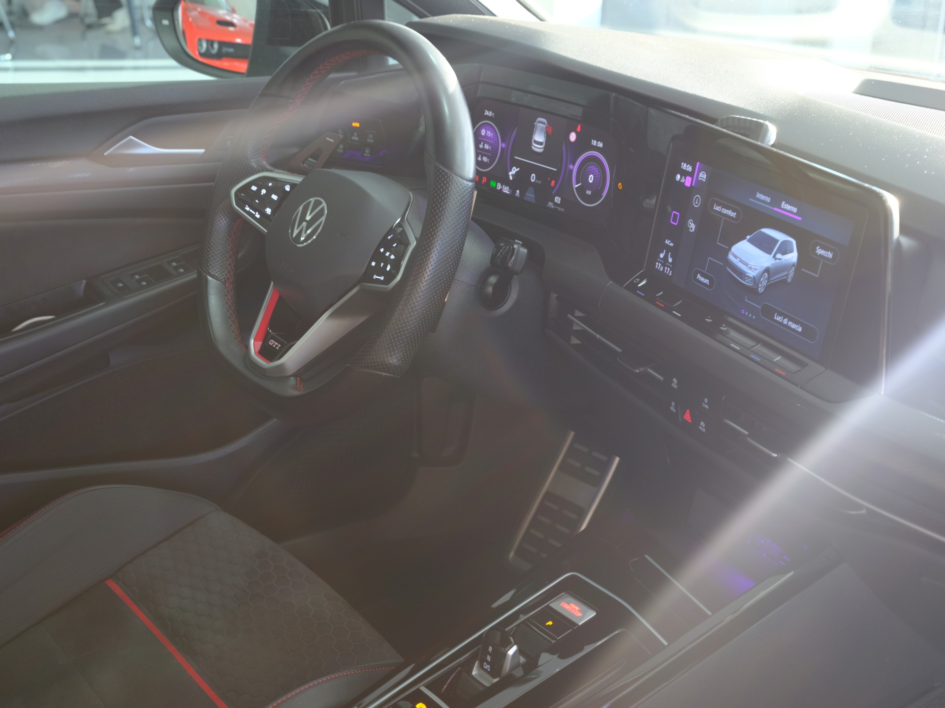 VW Golf 2.0 TSI GTI Clubsport DSG-image-16