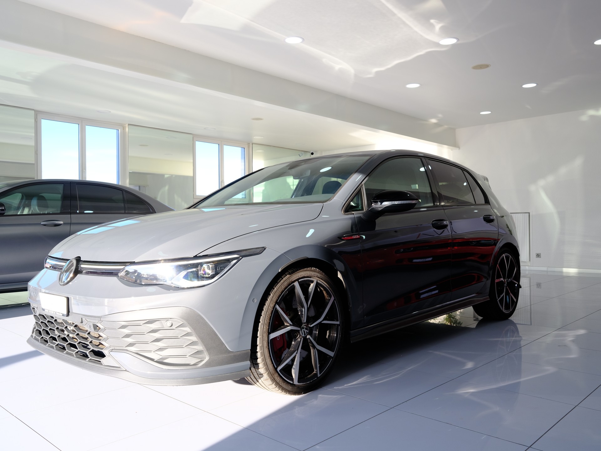 VW Golf 2.0 TSI GTI Clubsport DSG-image-3