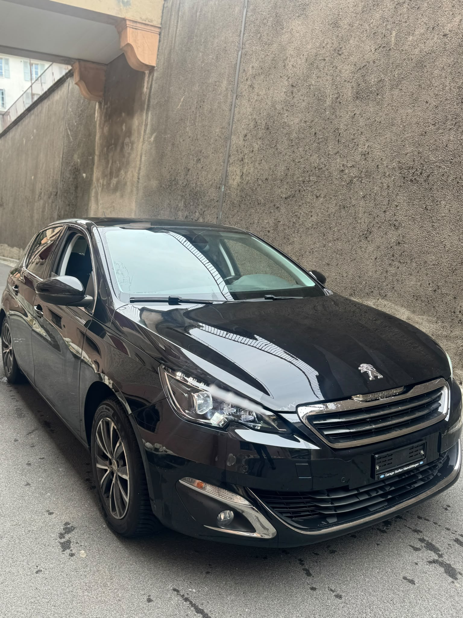 PEUGEOT 308 1.6 THP Allure-image-2