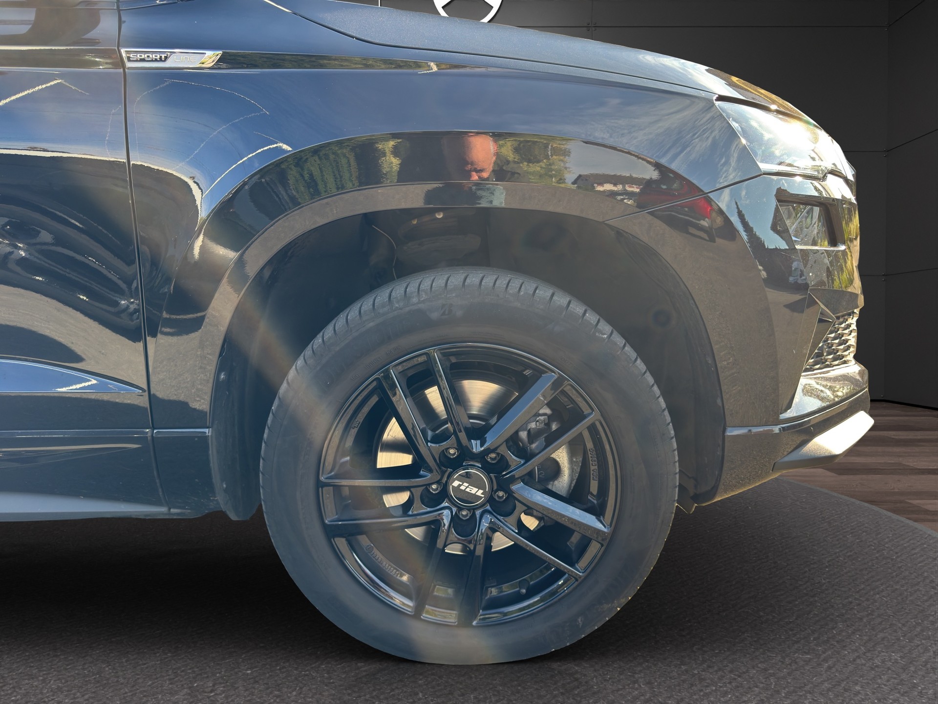 SKODA Karoq 1.5 TSI SportLine DSG-image-4