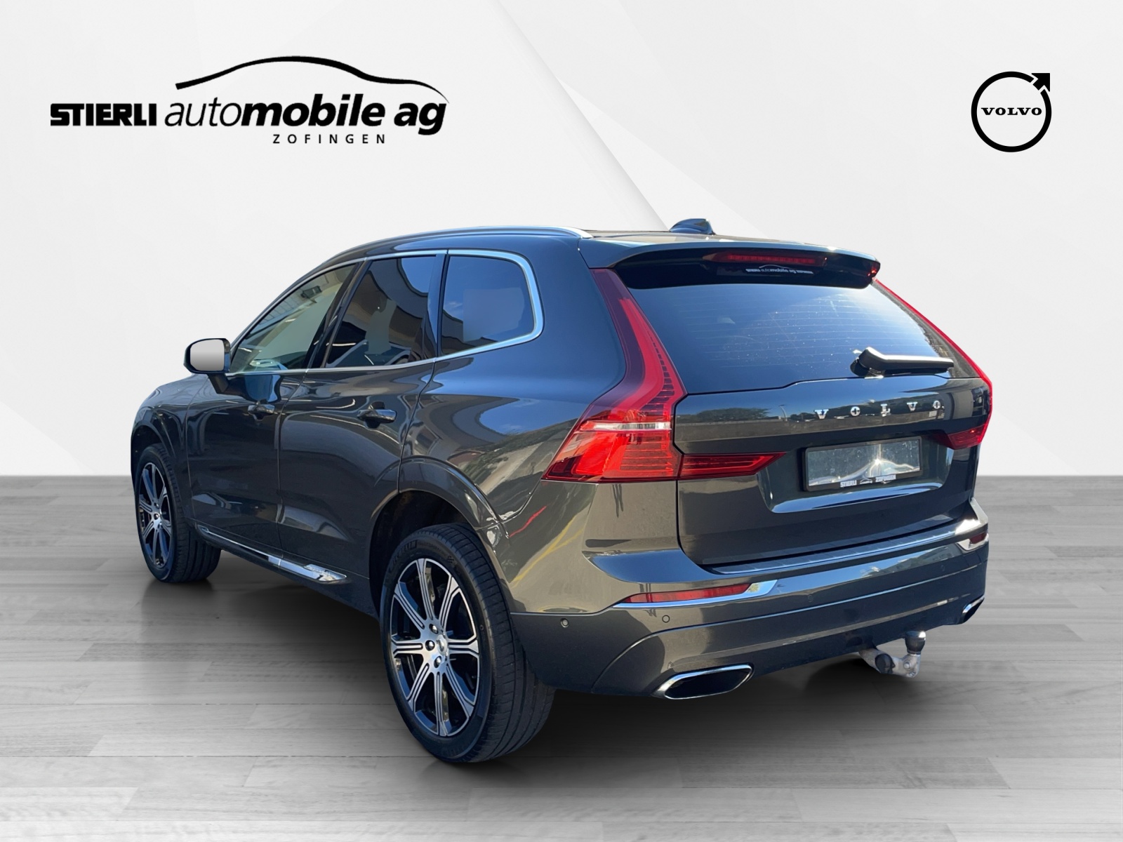 VOLVO XC60 2.0 D5 Inscription AWD-image-6