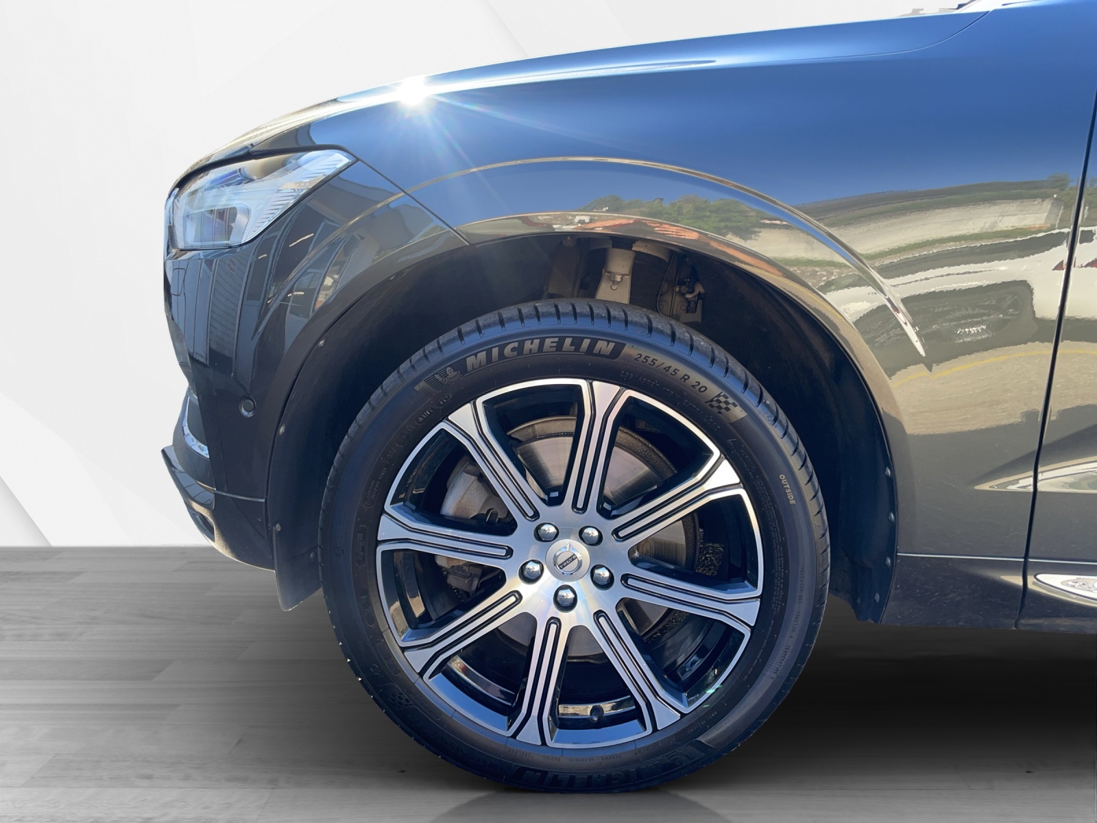 VOLVO XC60 2.0 D5 Inscription AWD-image-8
