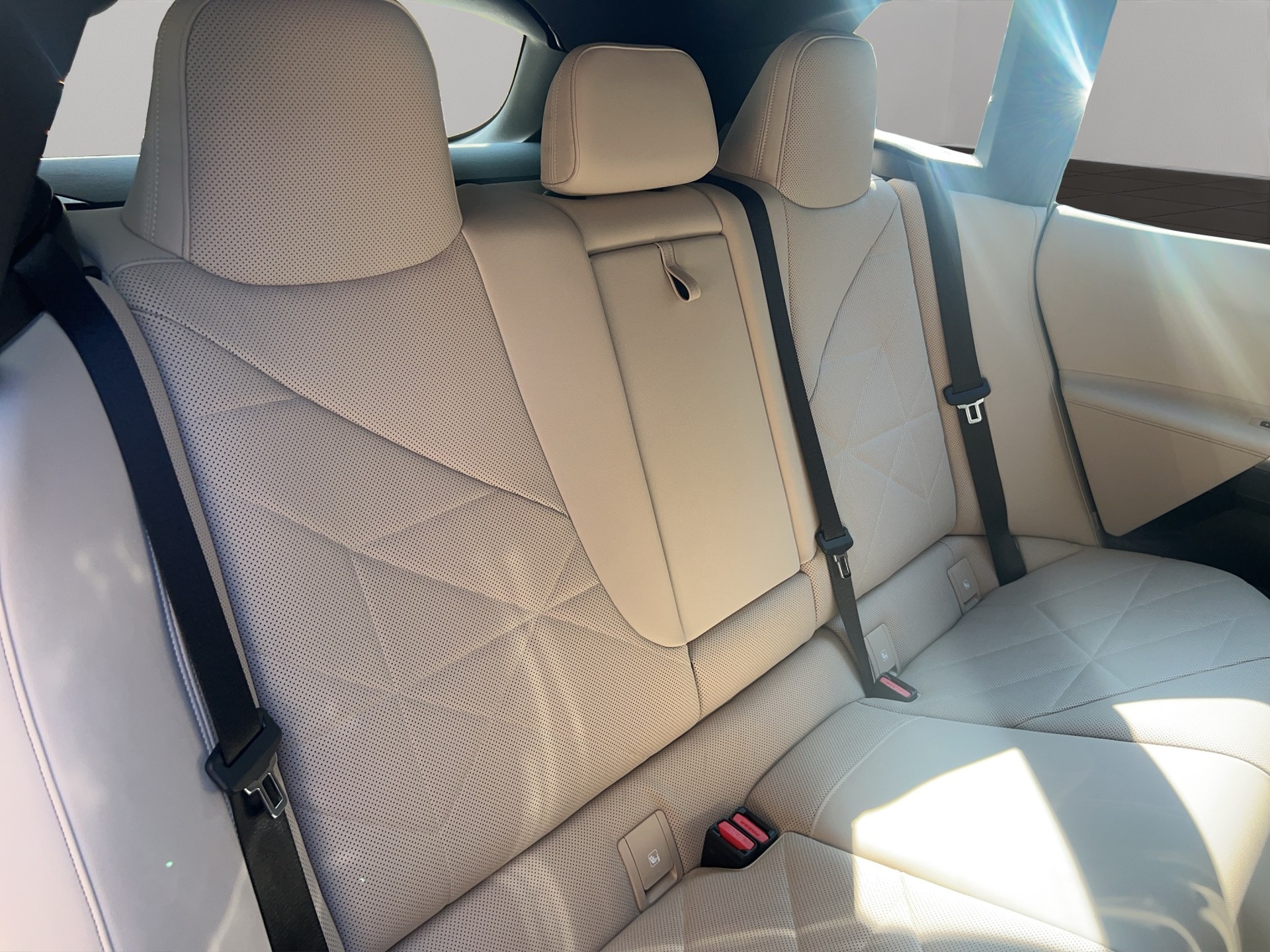 BMW iX xDrive40-image-22