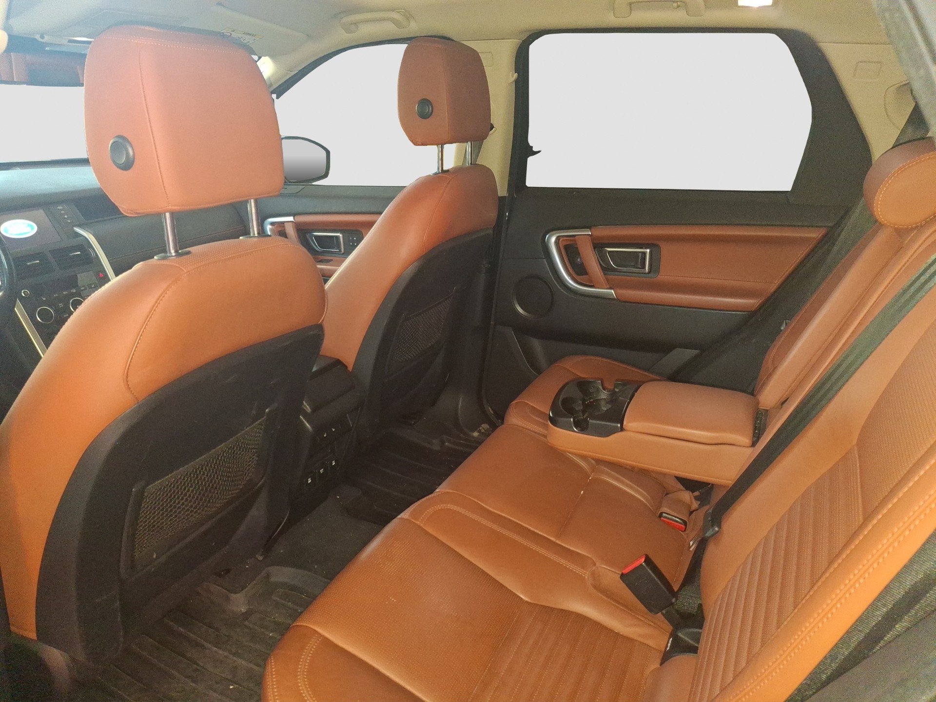 LAND ROVER Discovery Sport 2.0 Si4 HSE Luxury AT9-image-8