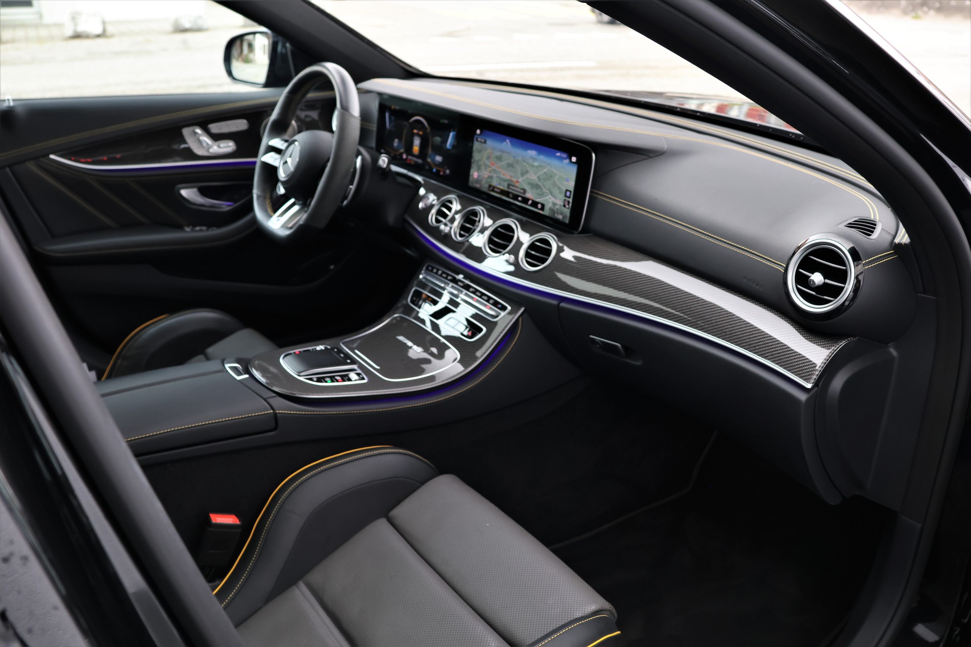 MERCEDES-BENZ AMG E 63 S 4Matic+ Speedshift 9G-TCT (CH) *Performance*-image-21