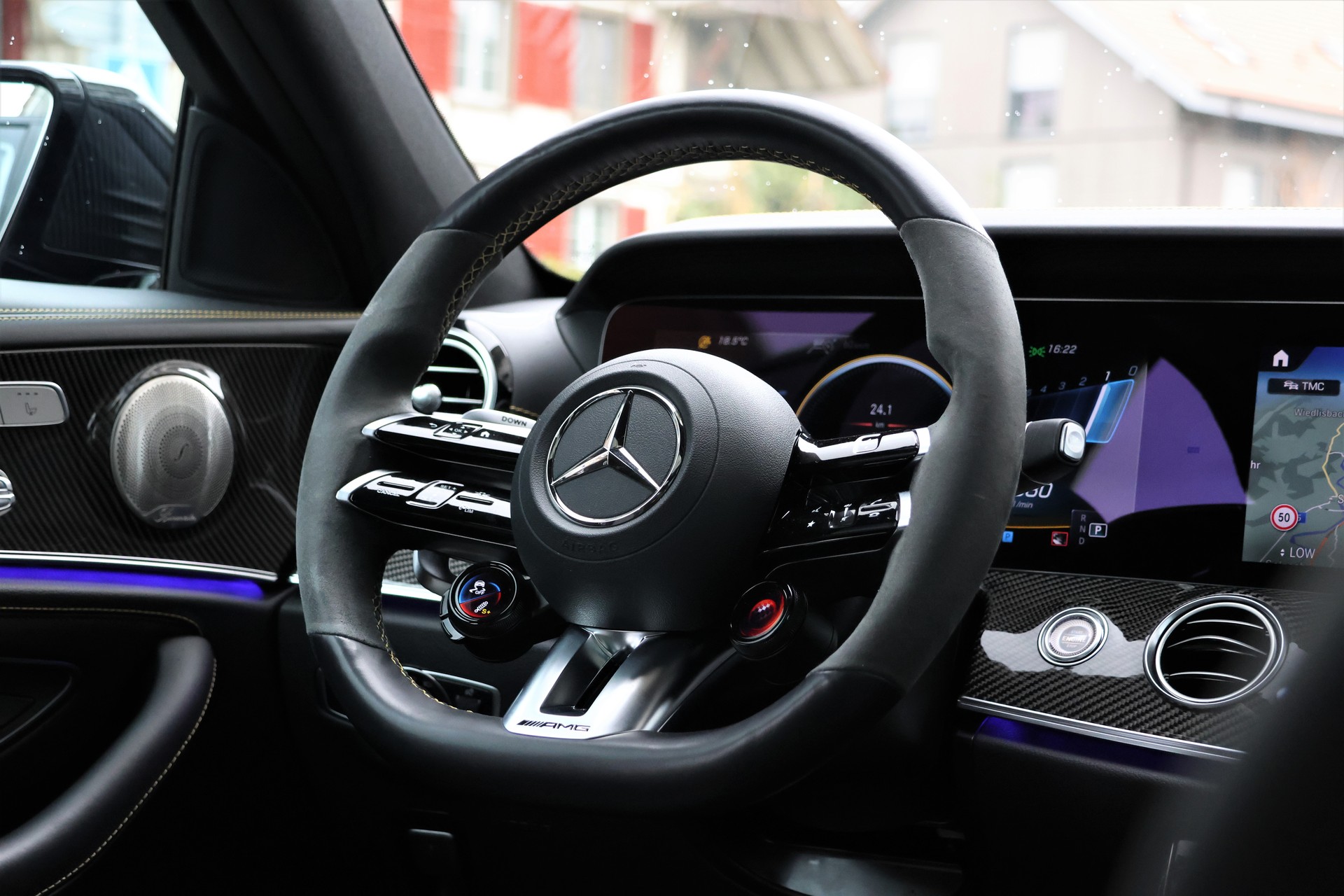 MERCEDES-BENZ AMG E 63 S 4Matic+ Speedshift 9G-TCT (CH) *Performance*-image-17
