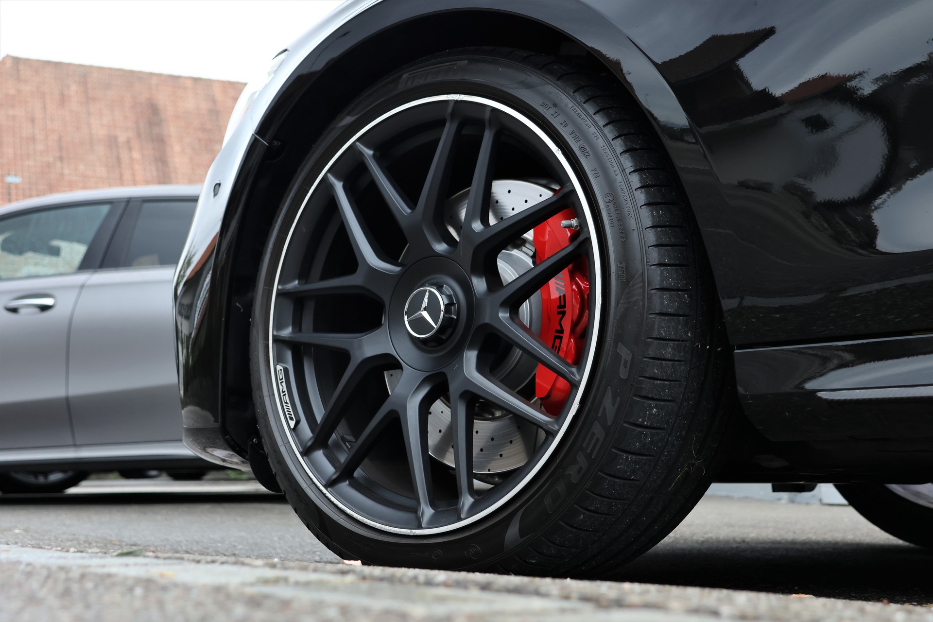 MERCEDES-BENZ AMG E 63 S 4Matic+ Speedshift 9G-TCT (CH) *Performance*-image-8
