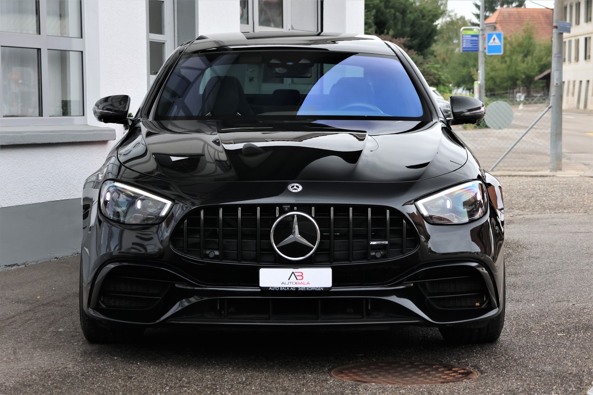 MERCEDES-BENZ AMG E 63 S 4Matic+ Speedshift 9G-TCT (CH) *Performance*-showroom-element-1