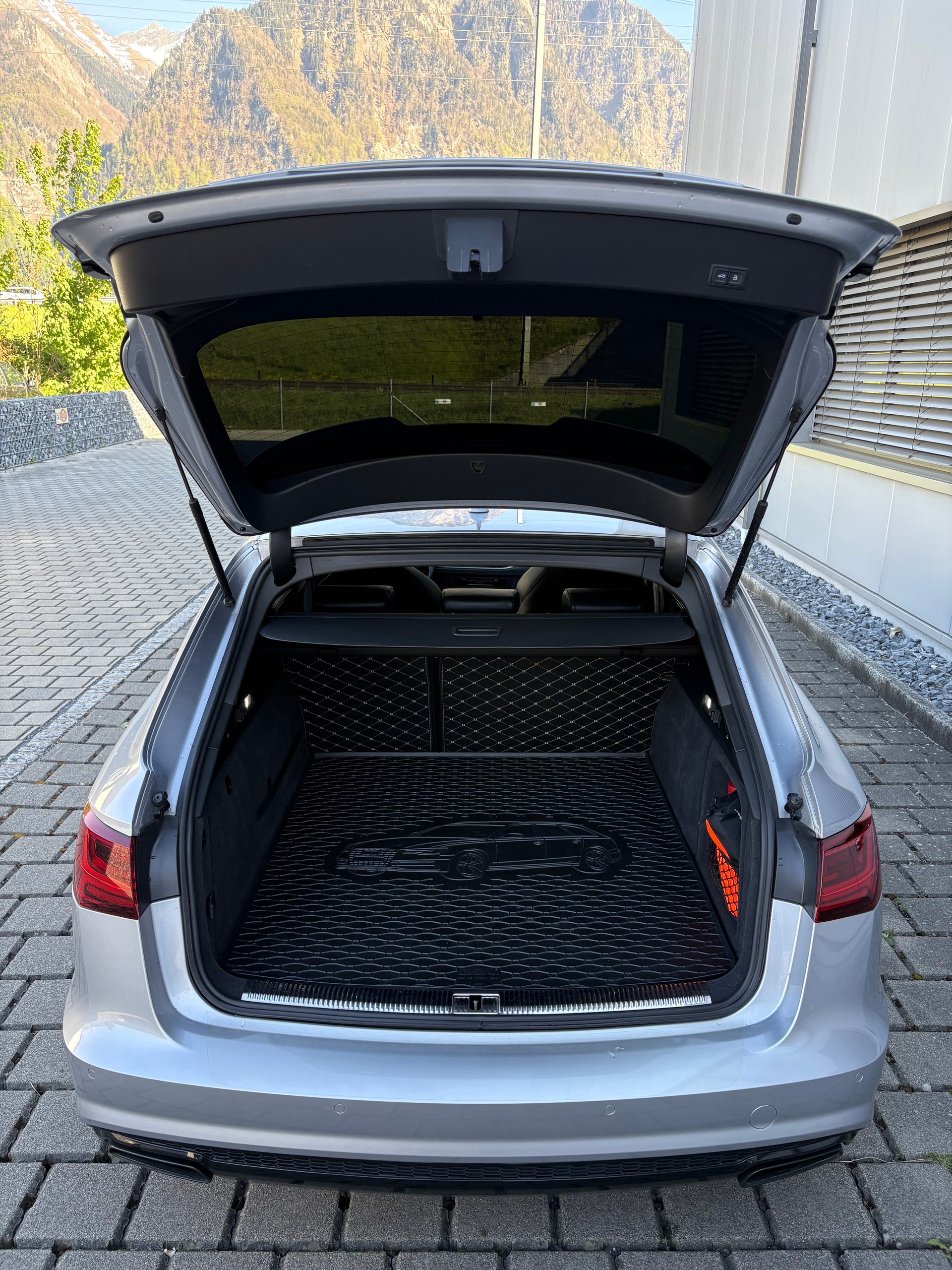 AUDI A6 Avant 3.0 BiTDI V6 qu. competition tiptronic-image-4