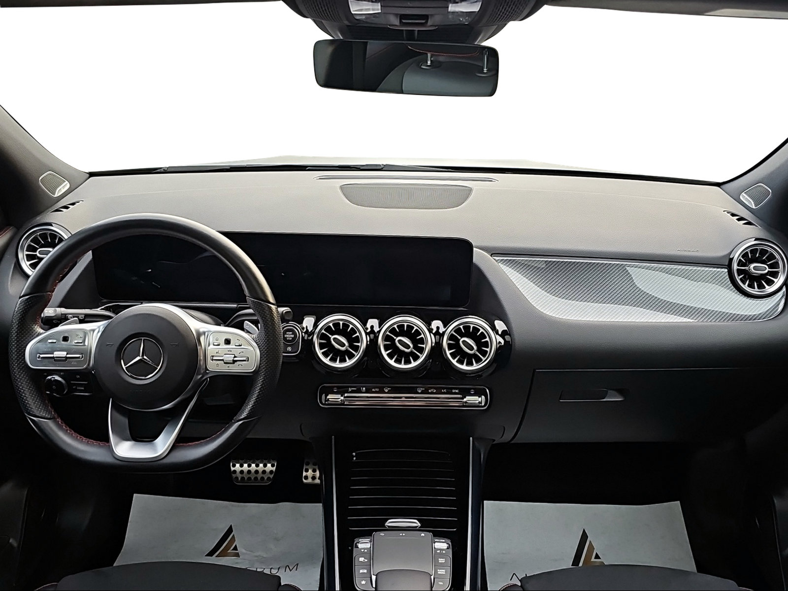 MERCEDES-BENZ GLA 250 4Matic AMG Line 8G-DCT-image-12