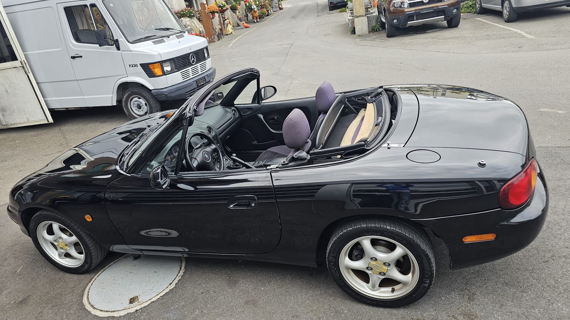 MAZDA MX-5 1.6i-16 SE Youngster-image-11