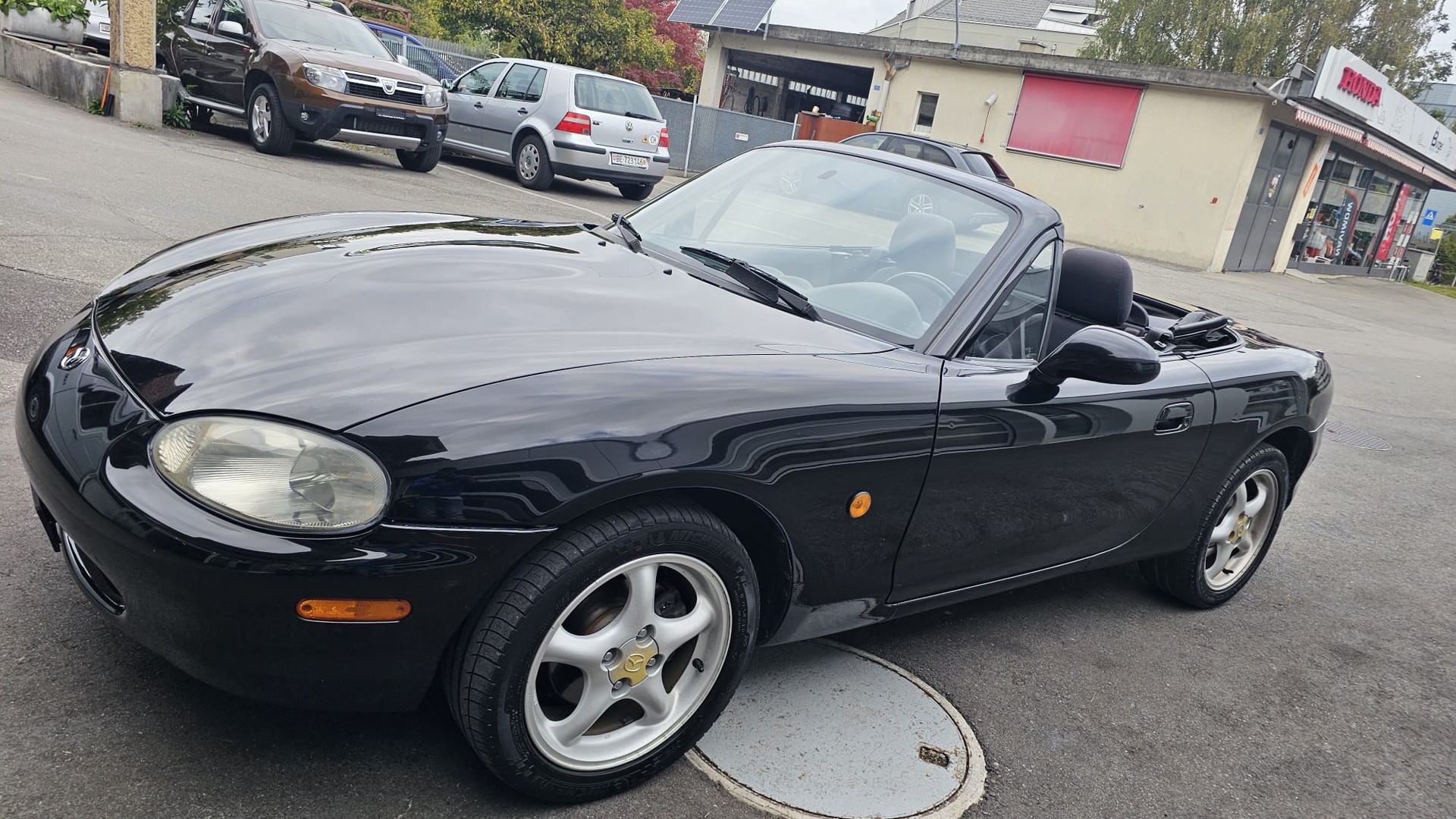 MAZDA MX-5 1.6i-16 SE Youngster-image-10