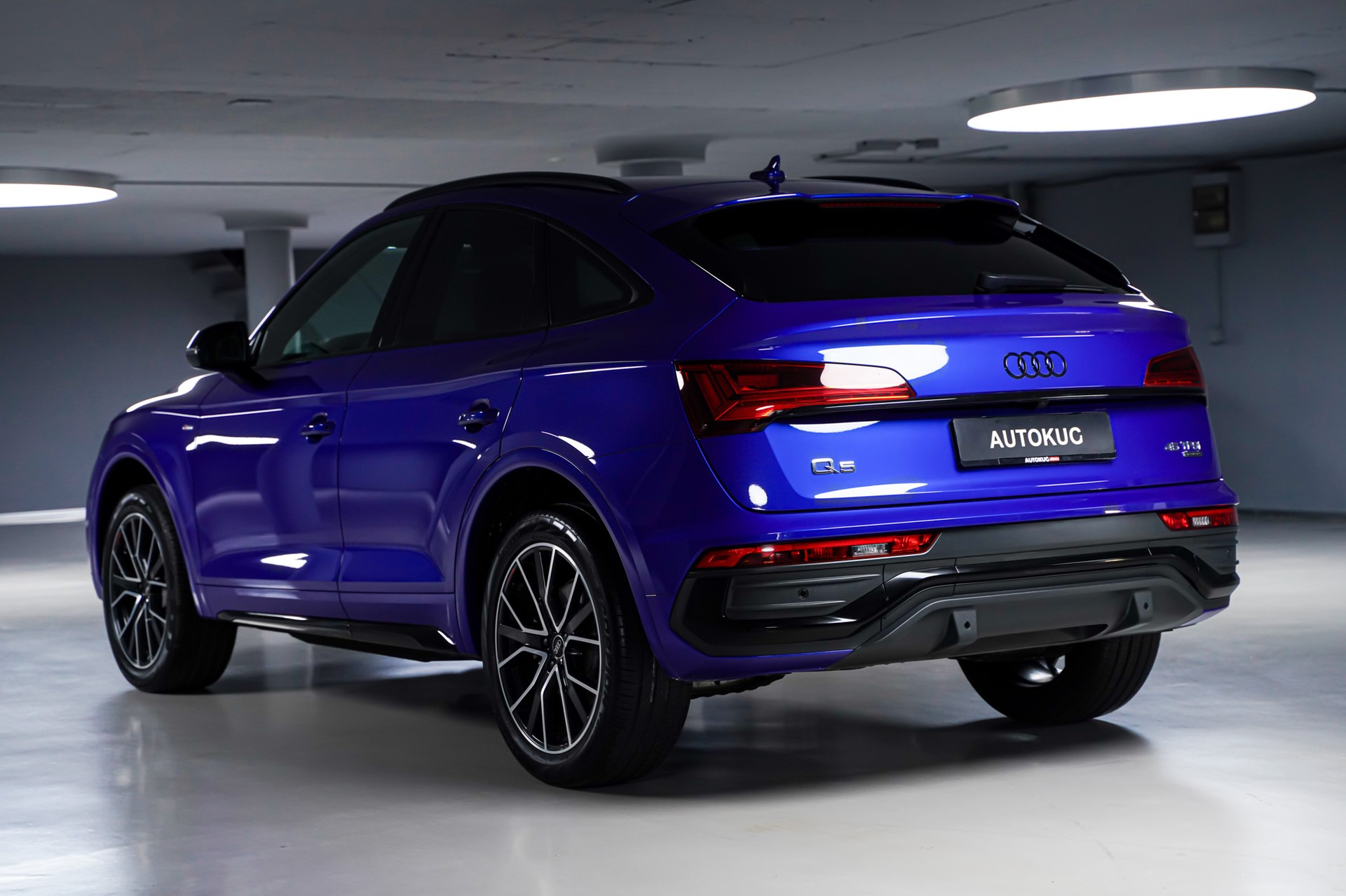 AUDI Q5 Sportback 45 TFSI S line quattro S-tronic-image-6