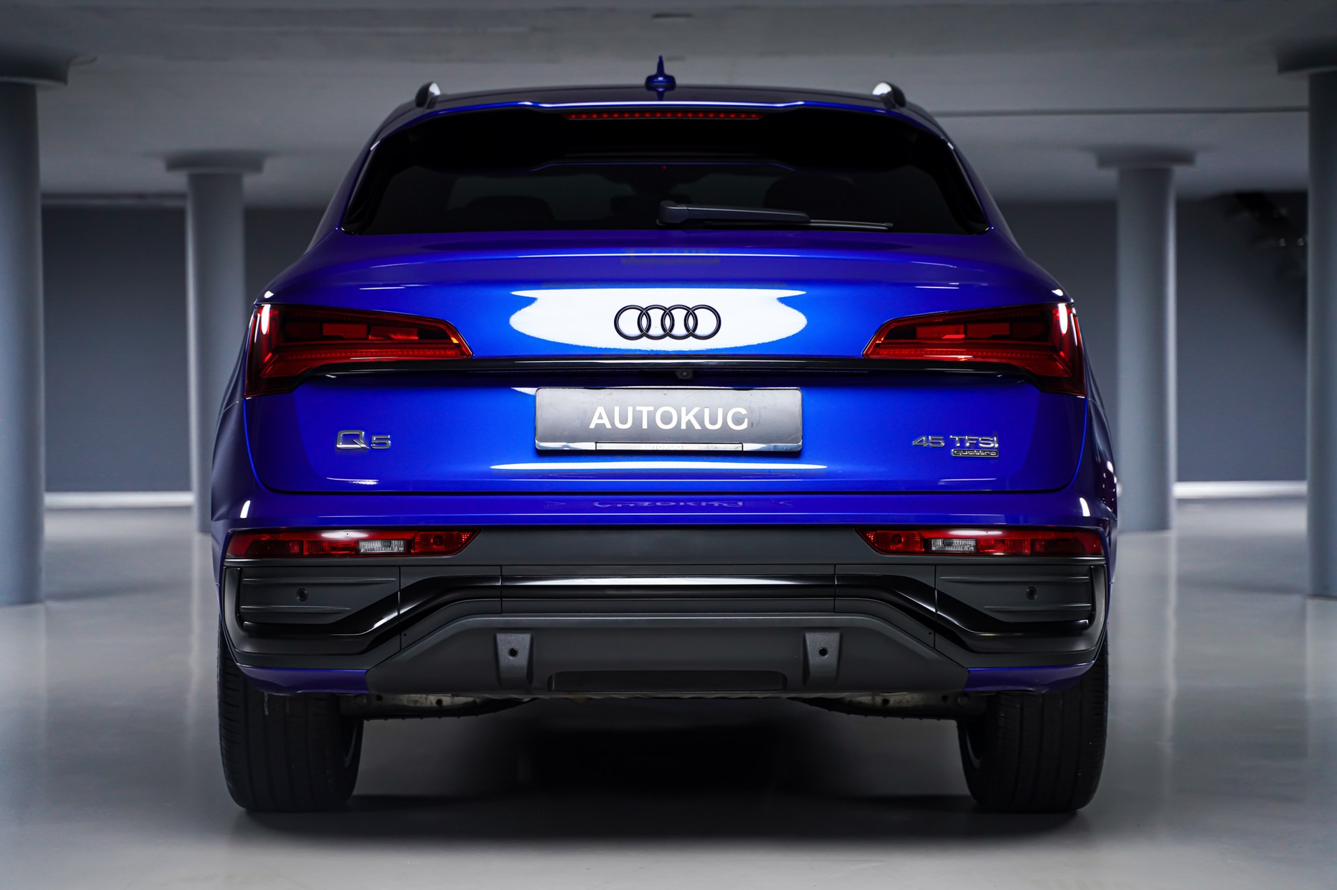 AUDI Q5 Sportback 45 TFSI S line quattro S-tronic-image-5