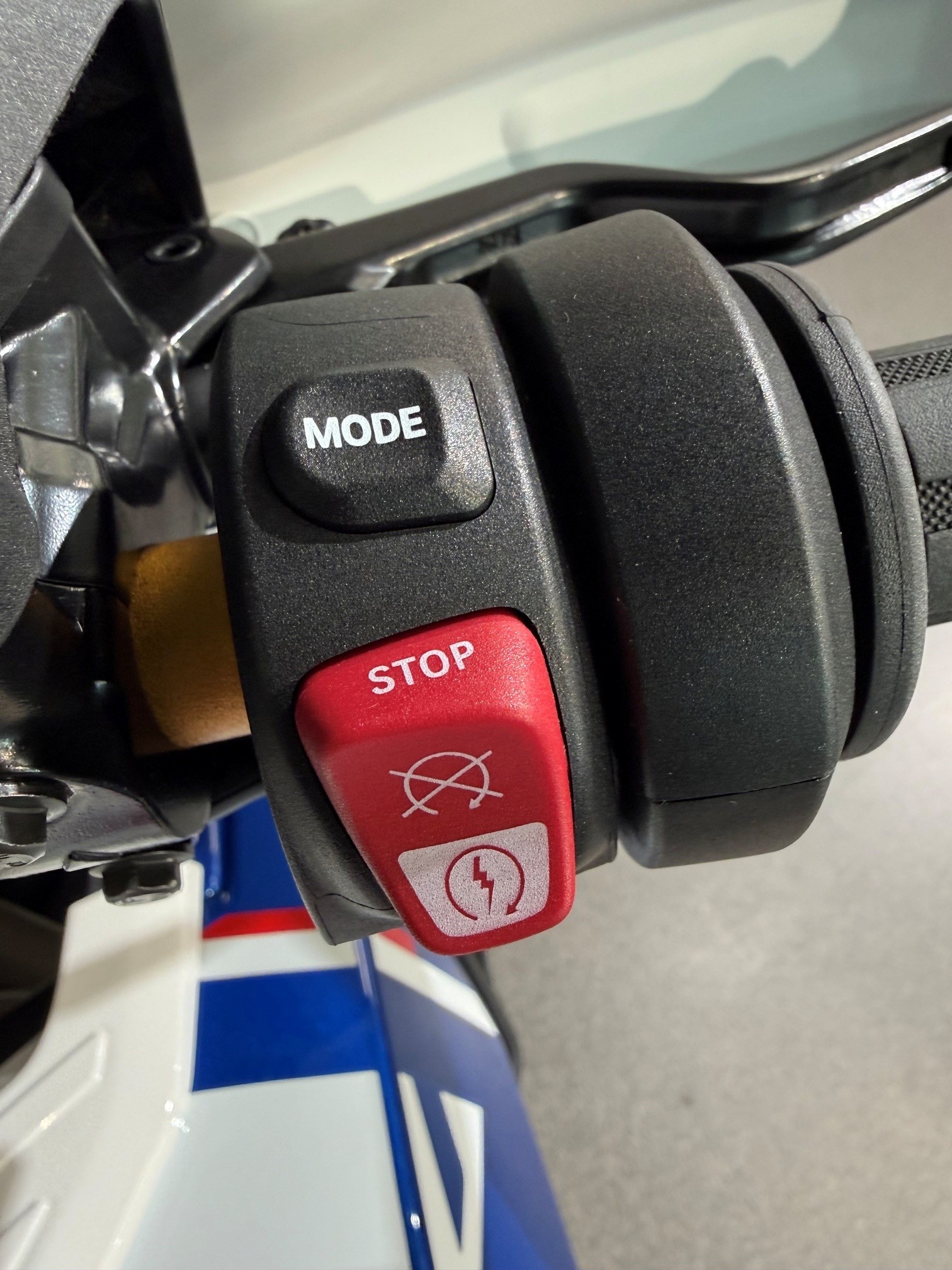 BMW F 450 GS - mit Speichenräder-image-4