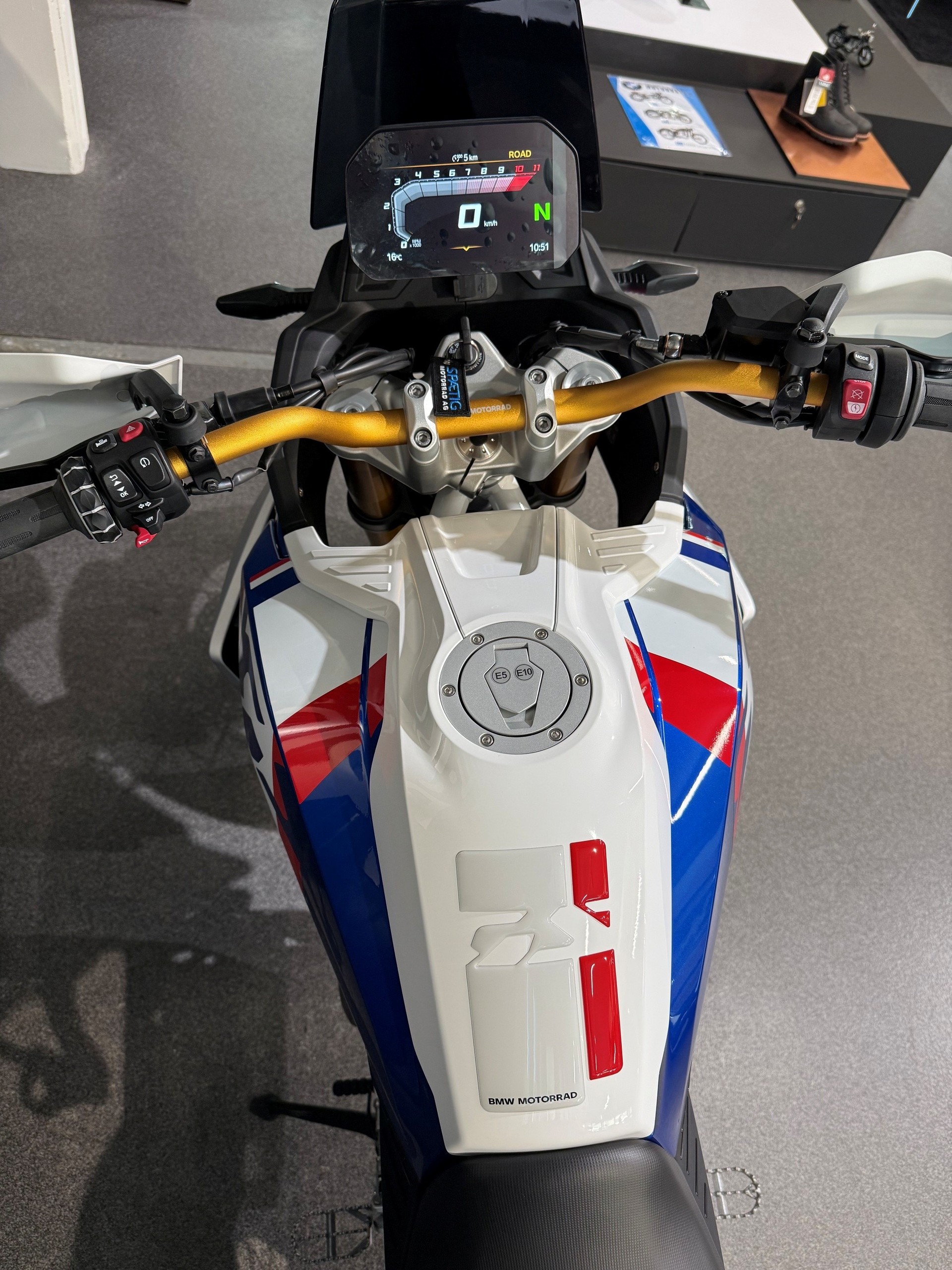 BMW F 450 GS - mit Speichenräder-image-7