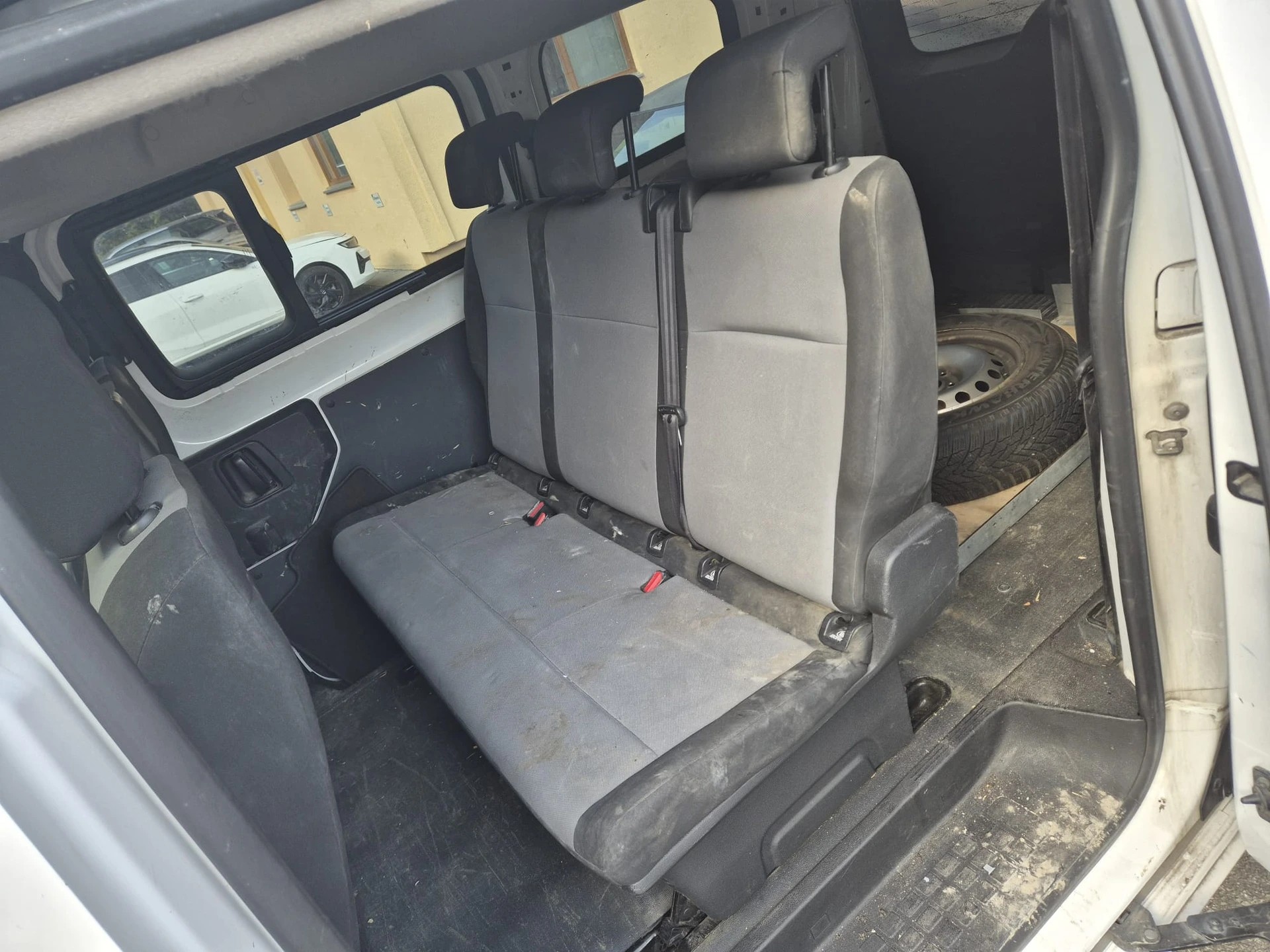 TOYOTA Proace 1.5D Combi L1-image-7