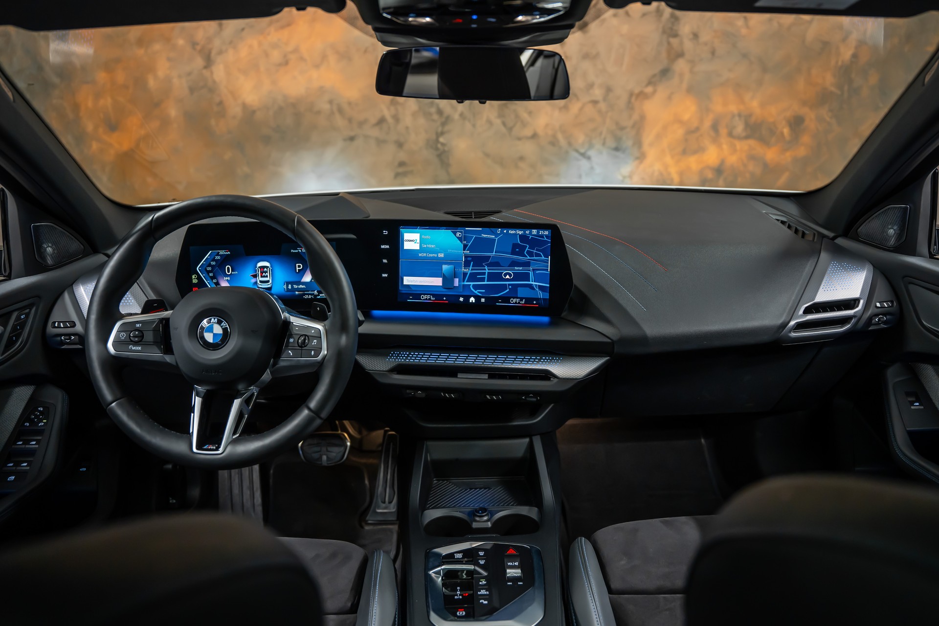 BMW 120d M Sport Pro Steptronic *Iconic Glow*Panorama*Head-Up*M-Shadow*-image-15