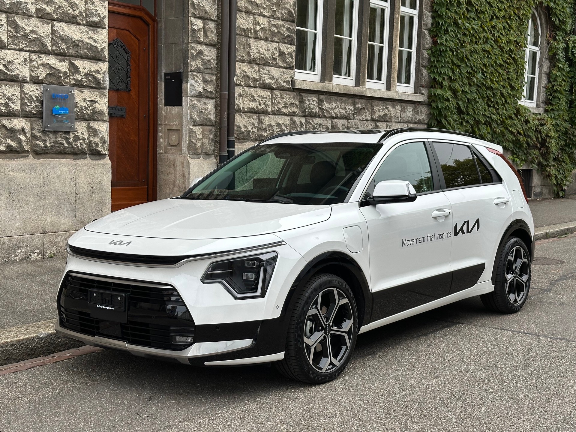 KIA Niro 1.6GDi Plug-in Hybrid Style DCT-image-0