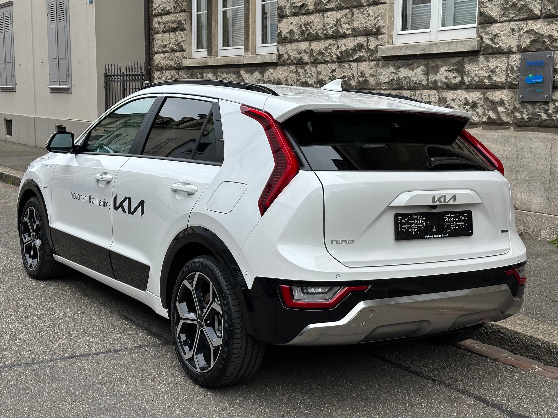 KIA Niro 1.6GDi Plug-in Hybrid Style DCT-image-5