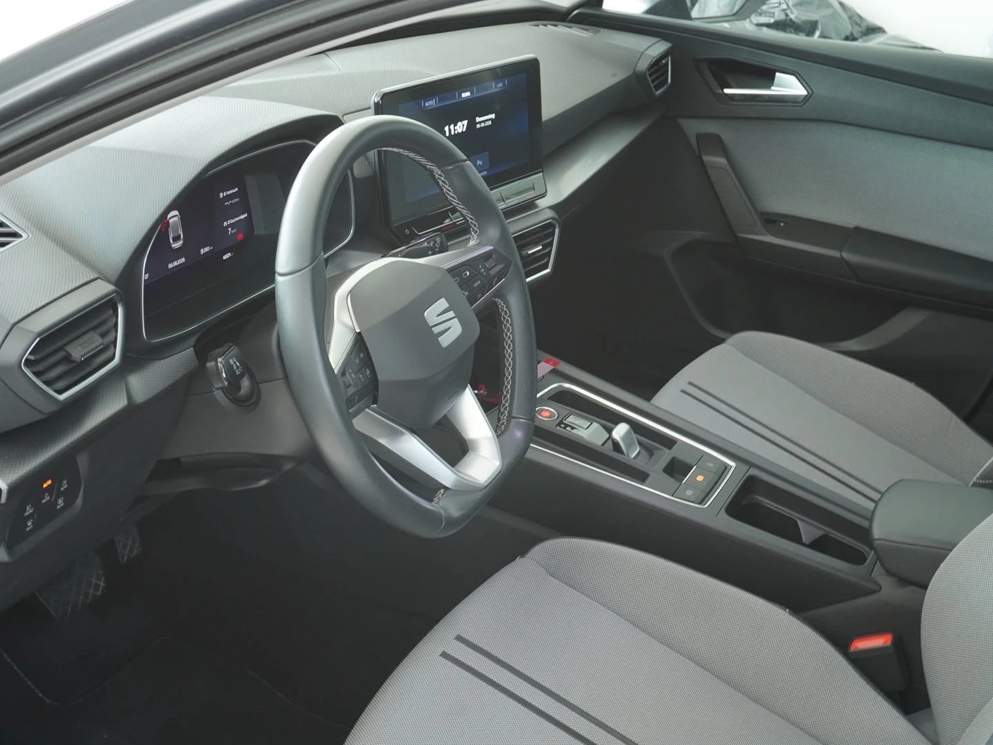 SEAT Leon ST 2.0 TDI EVO DSG Style-image-2