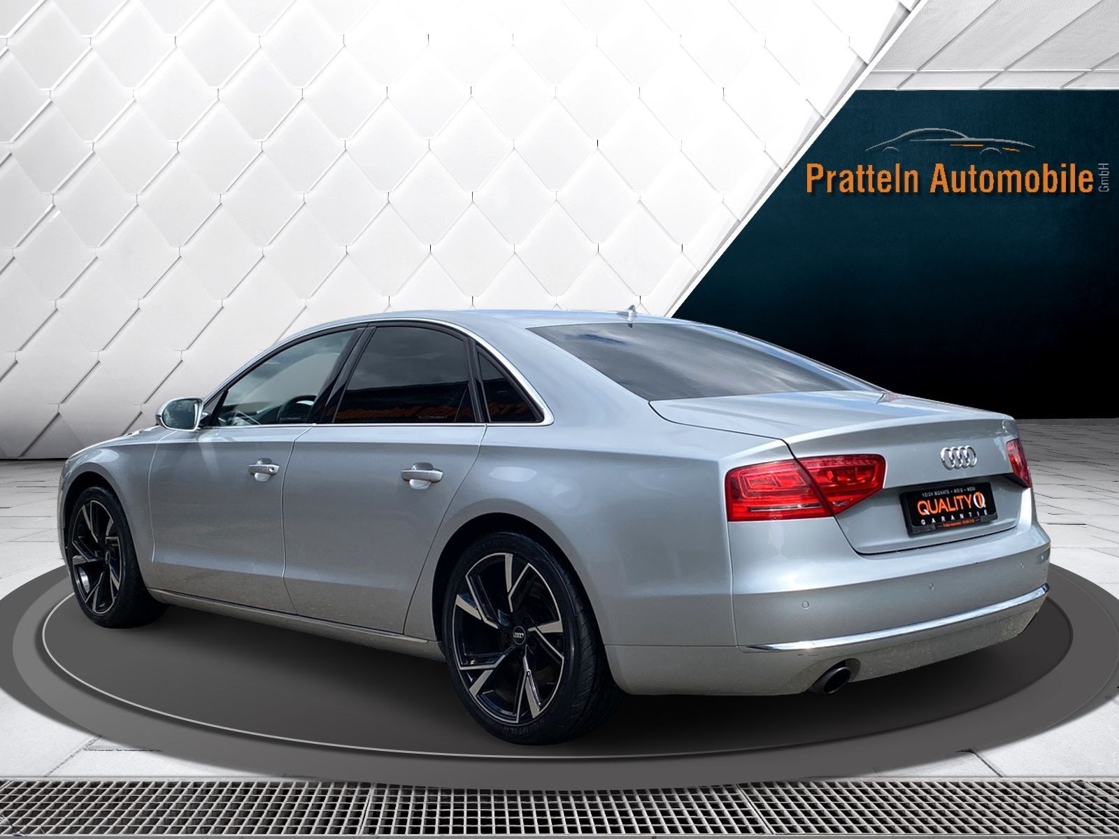 AUDI A8 4.2 FSI quattro tiptronic-image-2