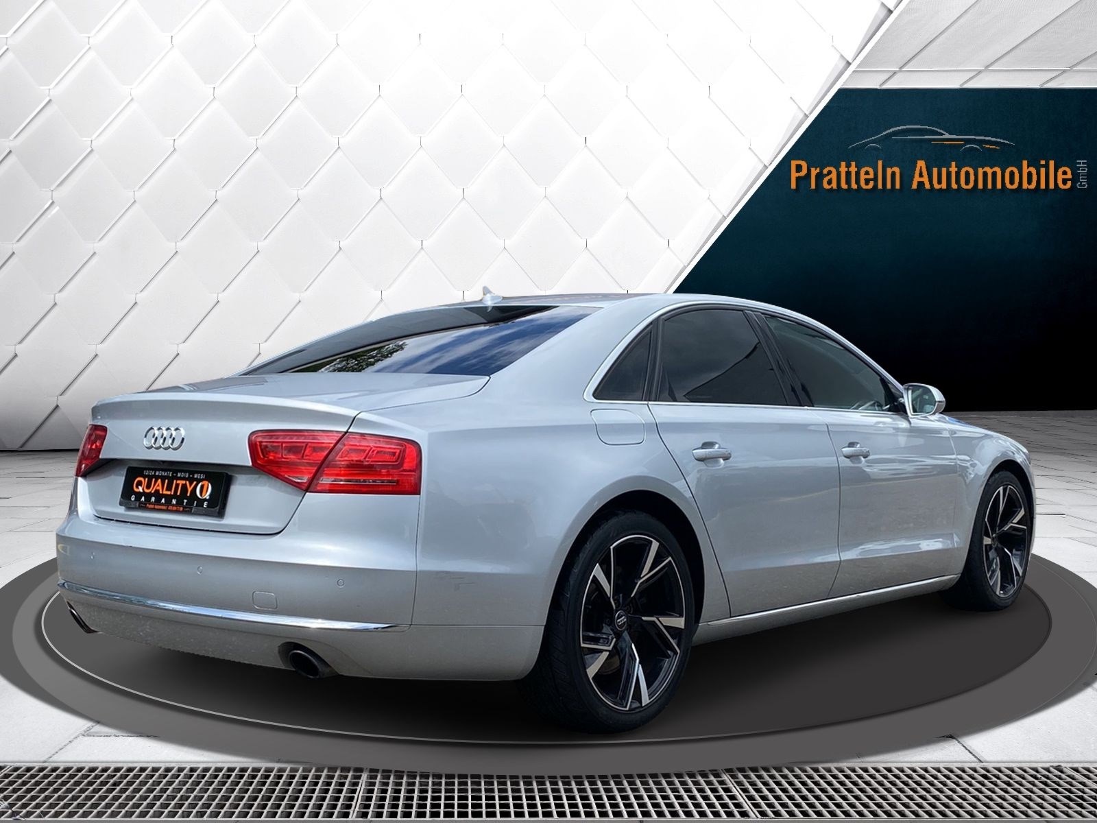 AUDI A8 4.2 FSI quattro tiptronic-image-4