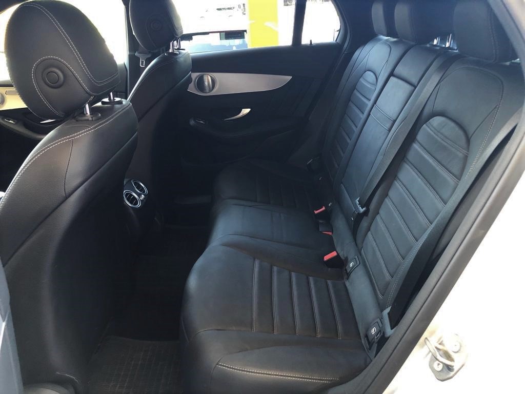 MERCEDES-BENZ GLC Coupé 300 AMG Line 4Matic 9G-Tronic-image-9