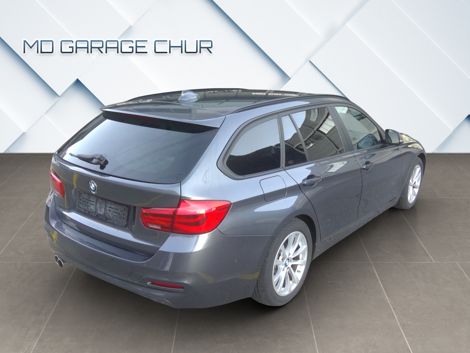 BMW 330i xDrive Touring Steptronic-image-7