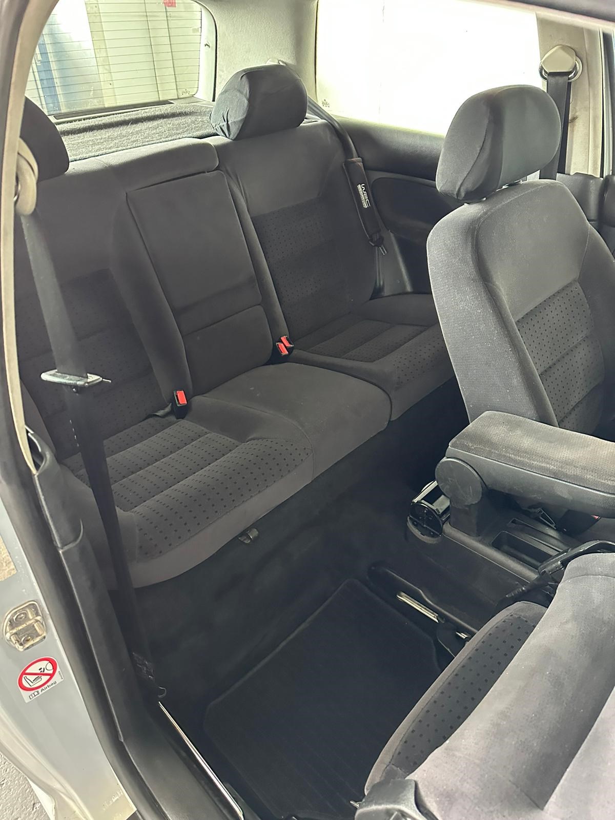 VW Golf 1.6 Comfortline-image-17