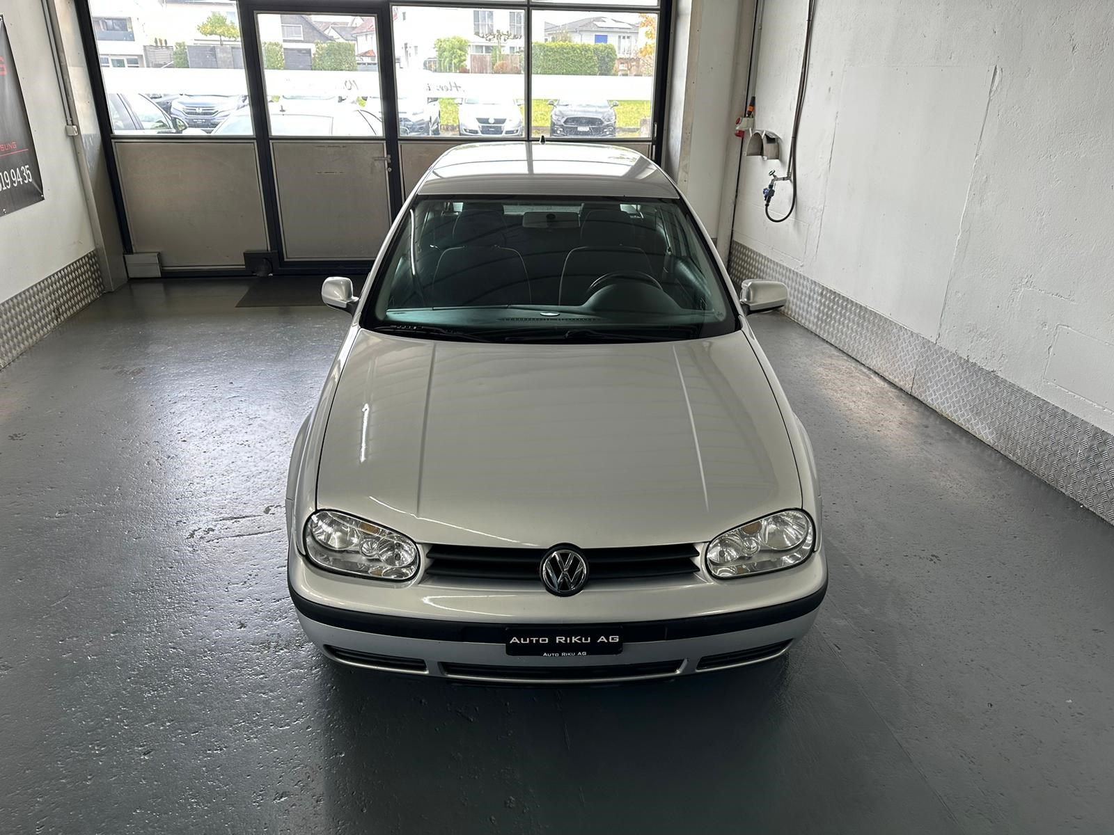VW Golf 1.6 Comfortline-image-2
