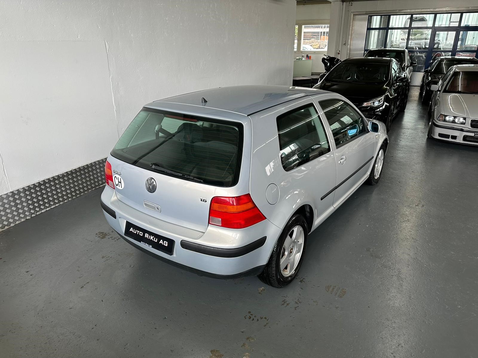 VW Golf 1.6 Comfortline-image-6