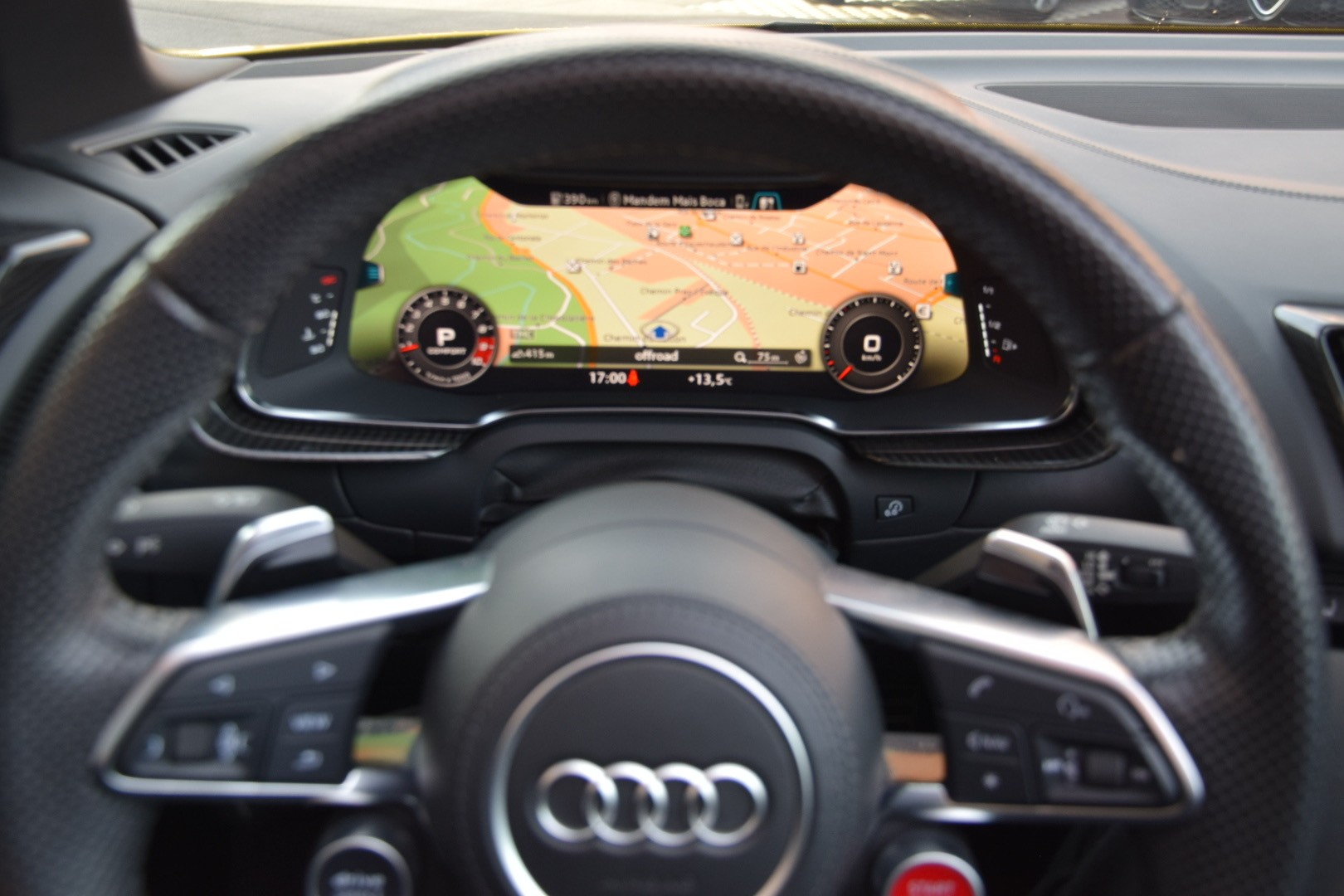 AUDI R8 Spyder 5.2 S-Tronic Quattro - "Sans FAP / Bang & Olufsen / Echappement Sport / Caméra de Recul"-image-15