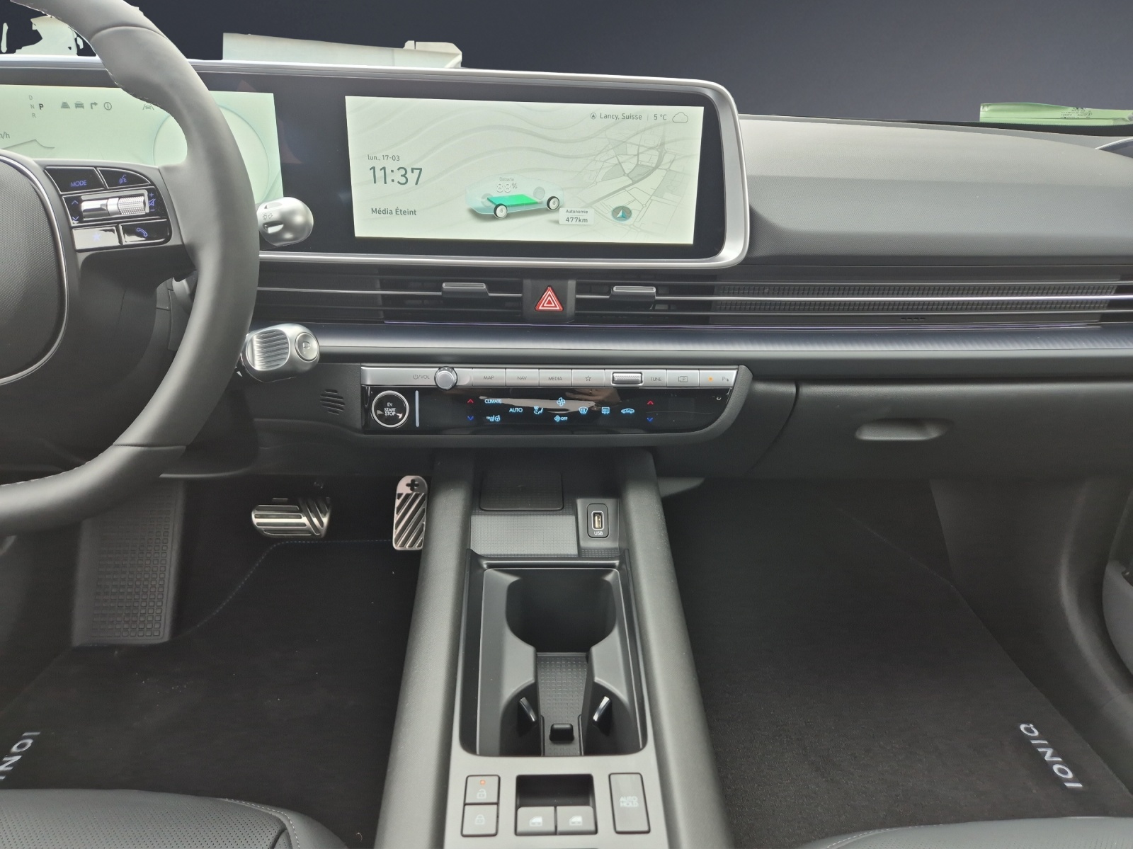 HYUNDAI Ioniq 6 77kWh Launch Edition 2WD-image-6