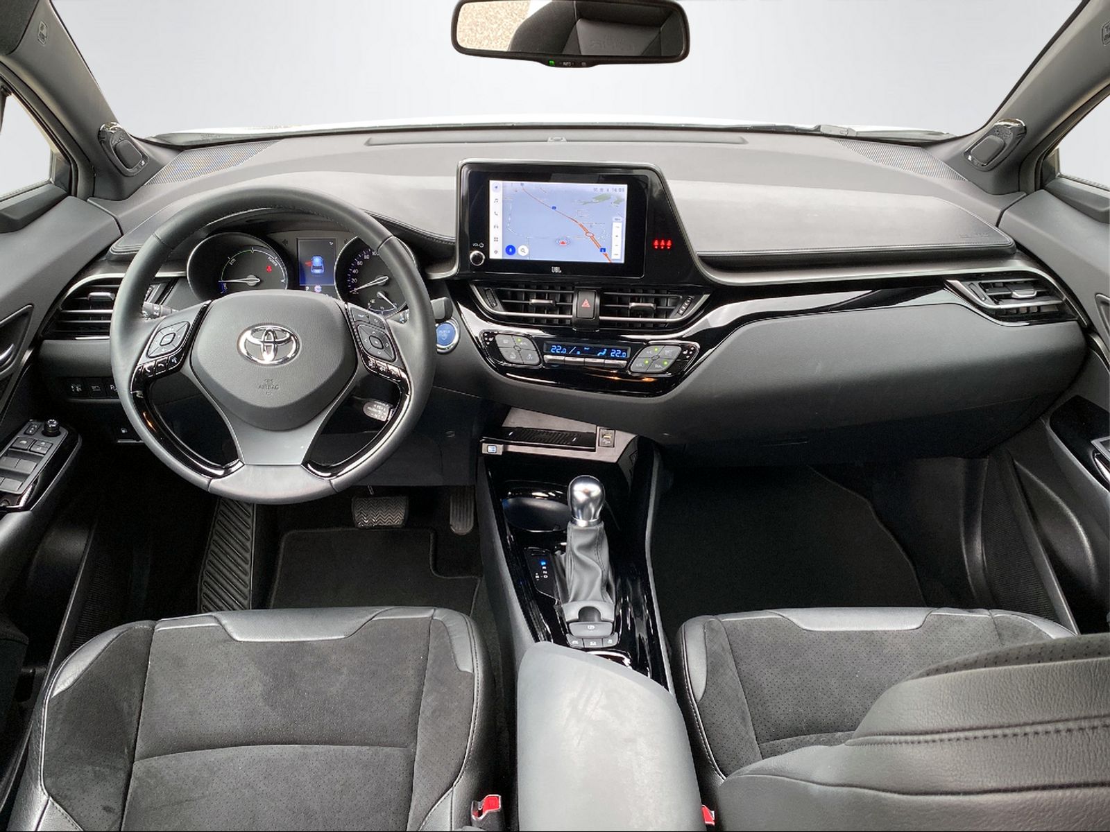 TOYOTA C-HR 2.0 VVTi HSD Move-image-11