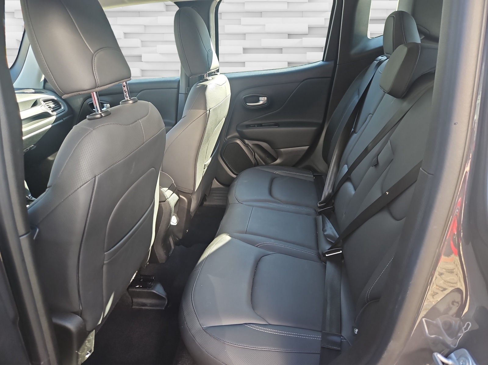 JEEP Renegade 1.5 MHEV Limited-image-13