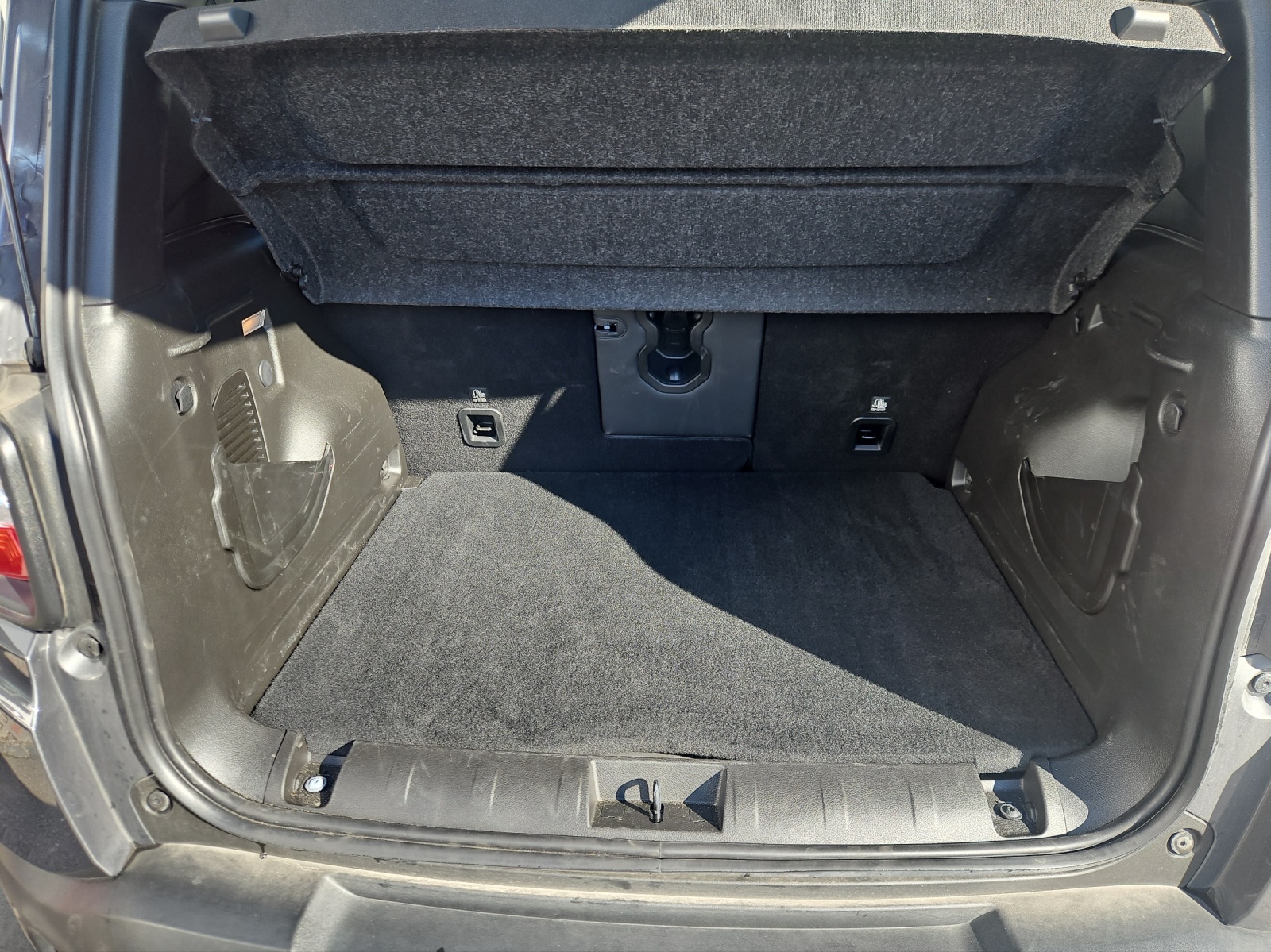 JEEP Renegade 1.5 MHEV Limited-image-14