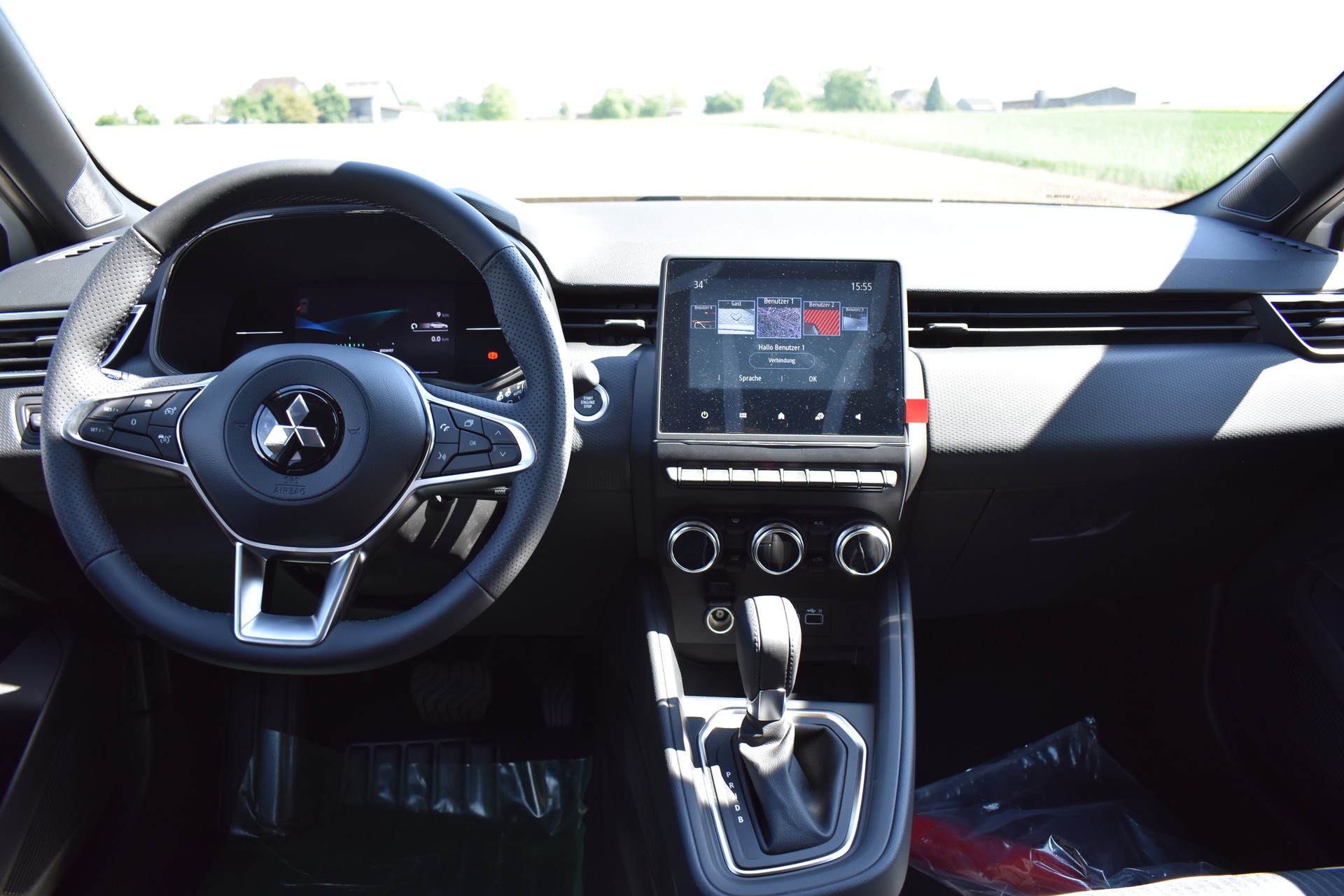 MITSUBISHI COLT 1.6 HEV Invite+-image-10