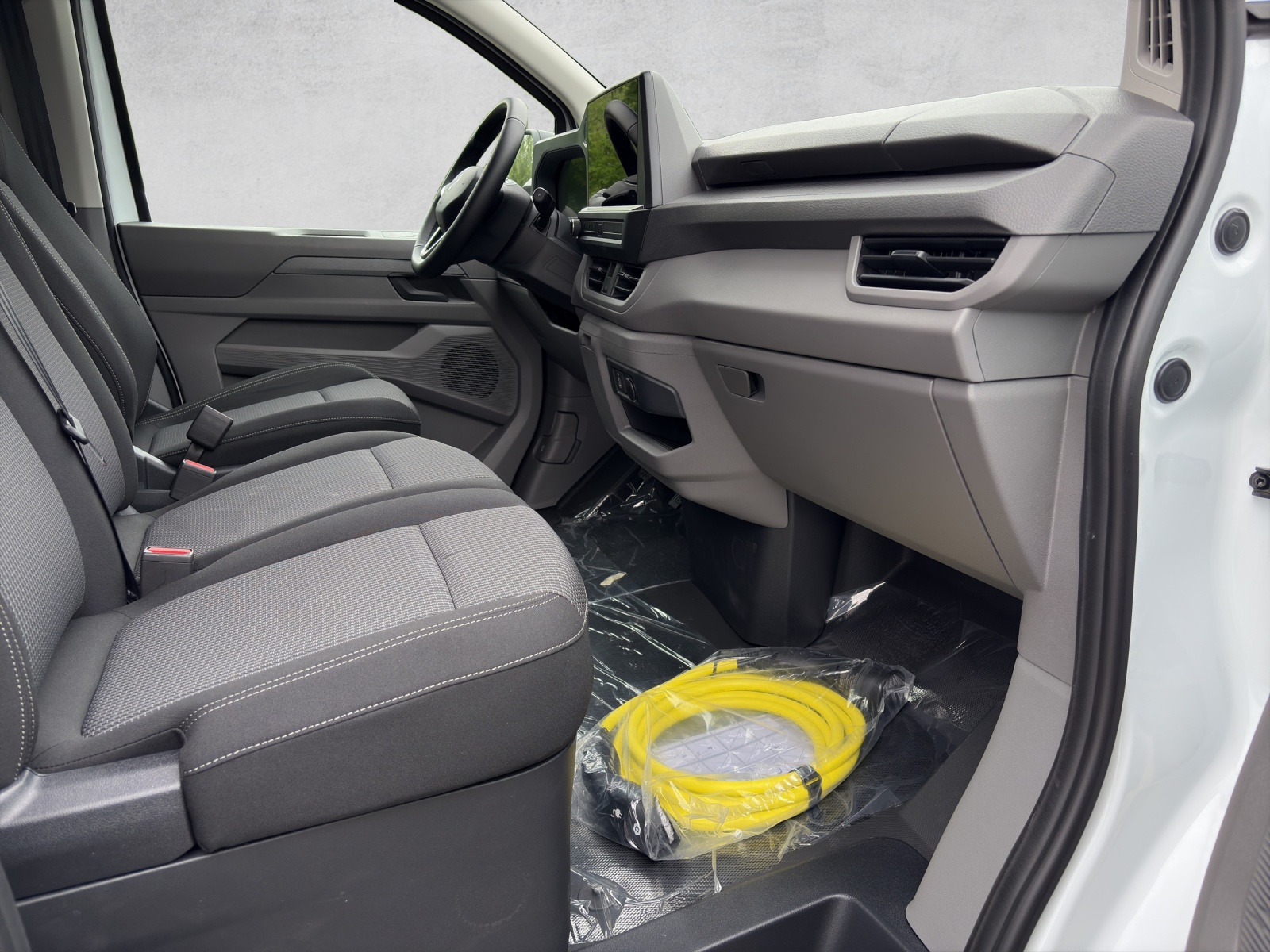 VW e-Transporter 70 kWh Pan Americana Lang-image-9