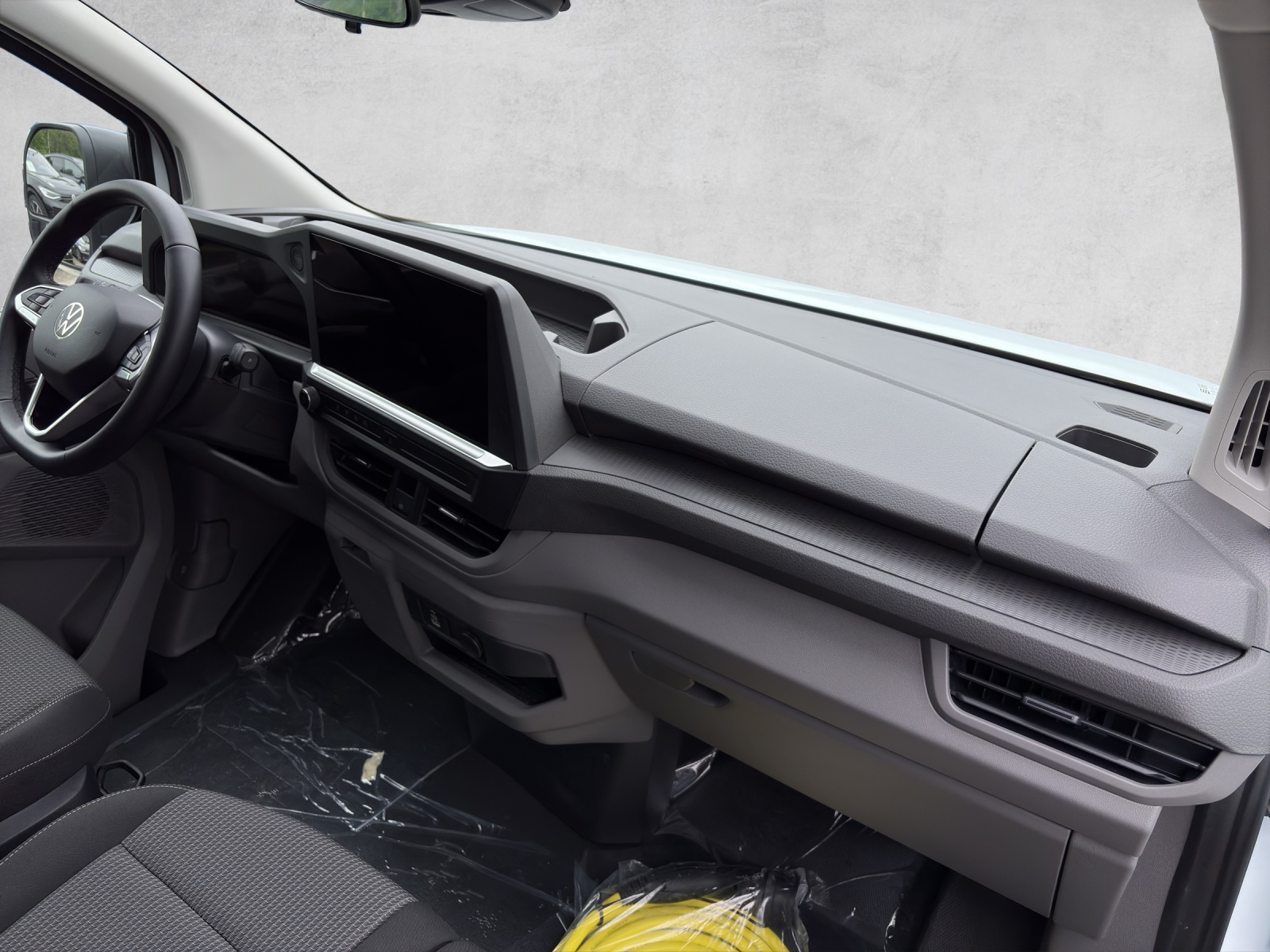 VW e-Transporter 70 kWh Pan Americana Lang-image-8