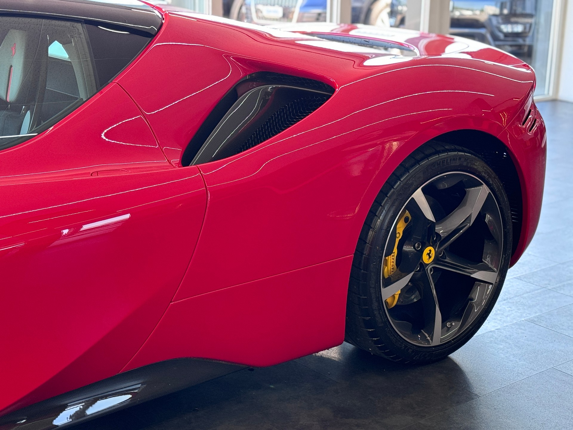 FERRARI SF90 Stradale-image-8