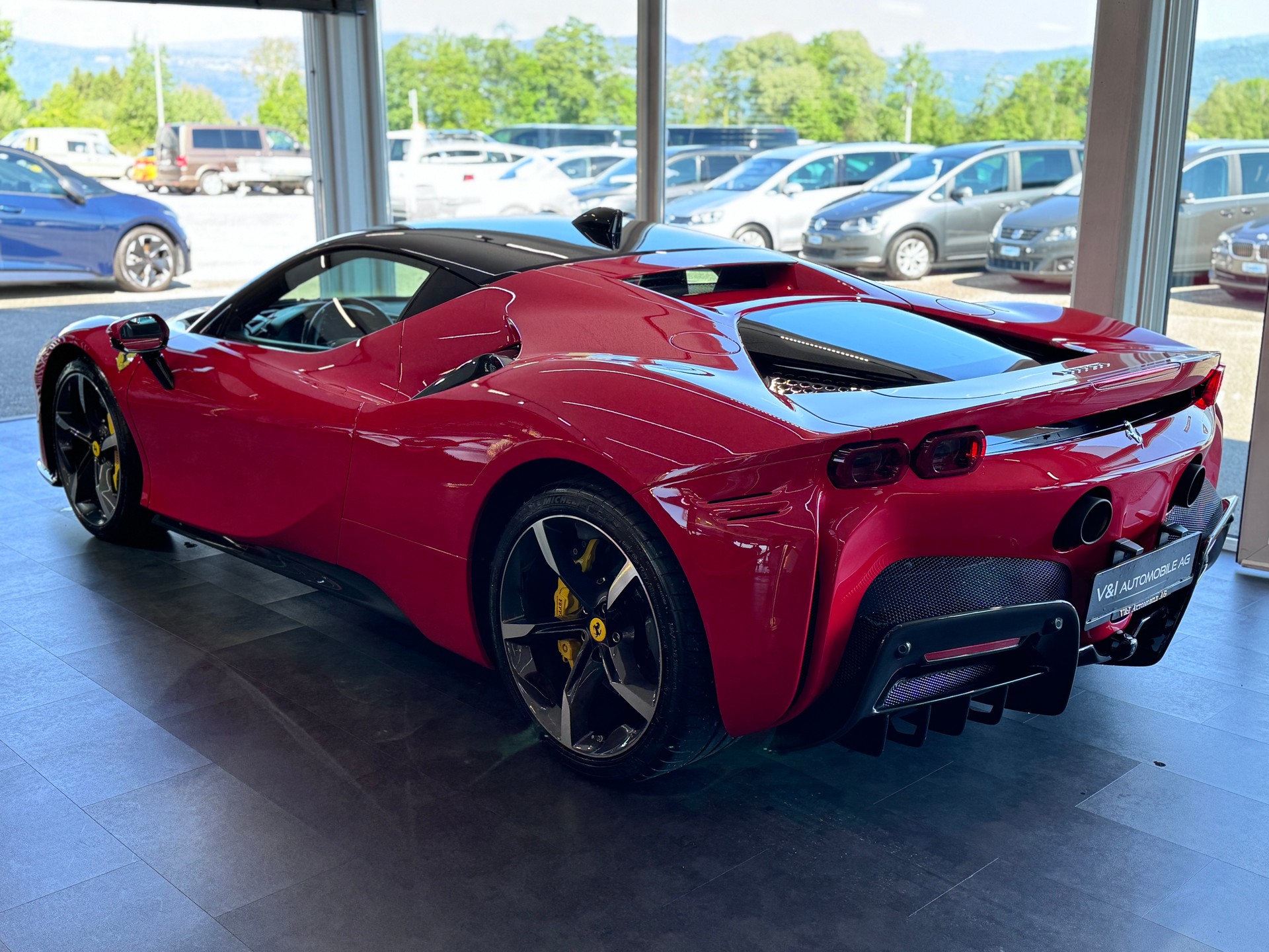 FERRARI SF90 Stradale-image-4