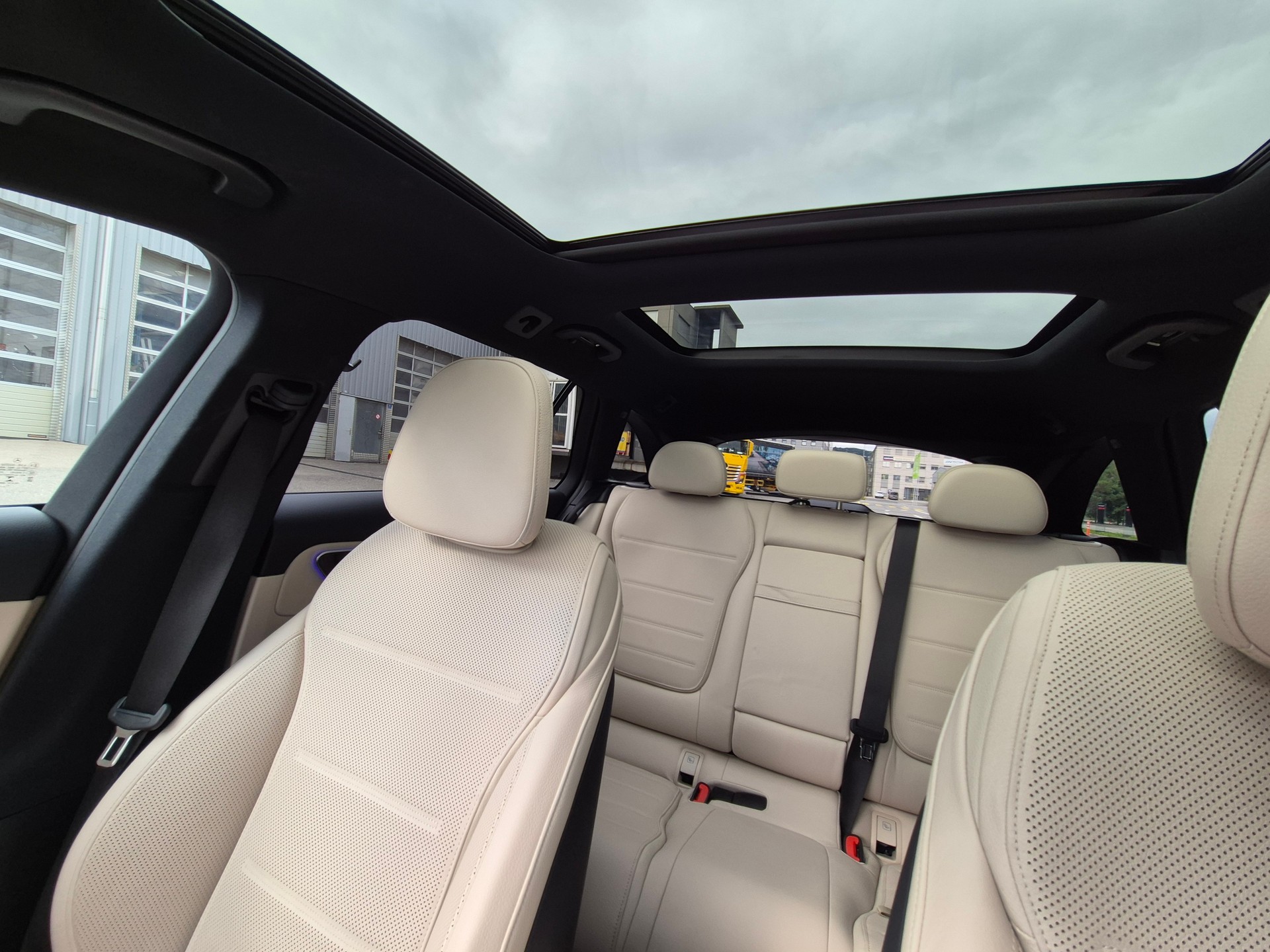 MERCEDES-BENZ C 220 d T-image-13