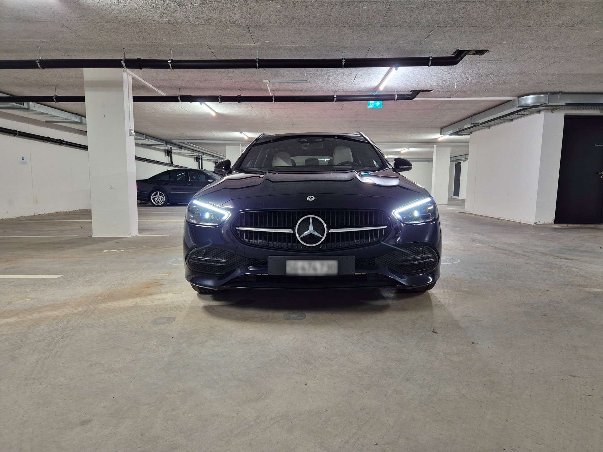 MERCEDES-BENZ C 220 d T-image-3