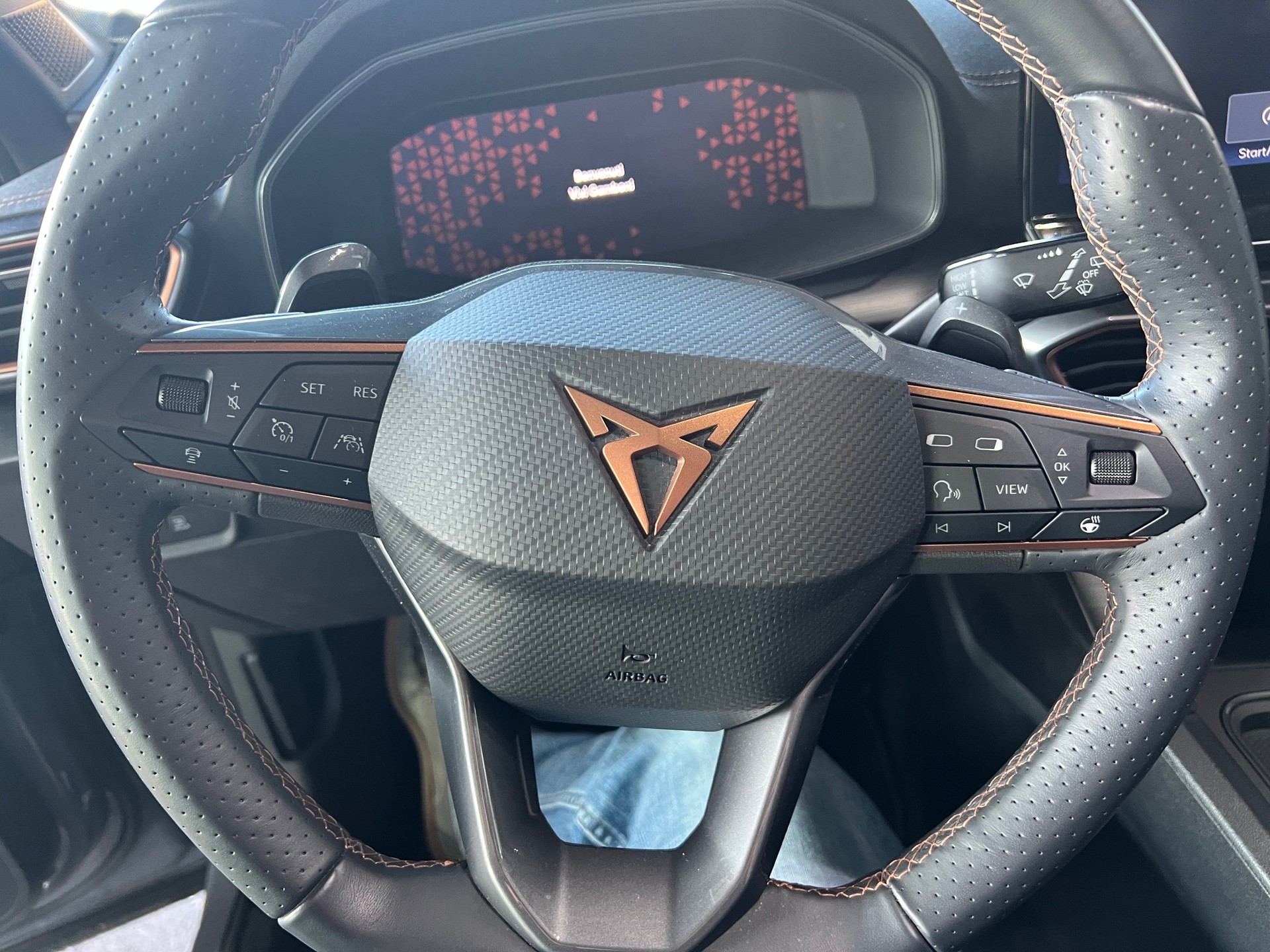 CUPRA Formentor 1.5 TSI Inicio DSG-image-11