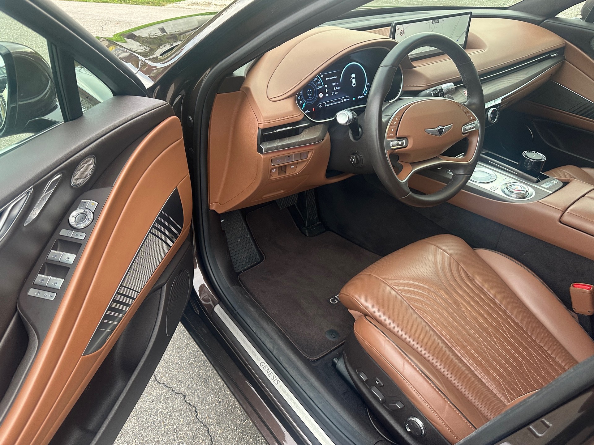 GENESIS 2.2 CRDI-image-9