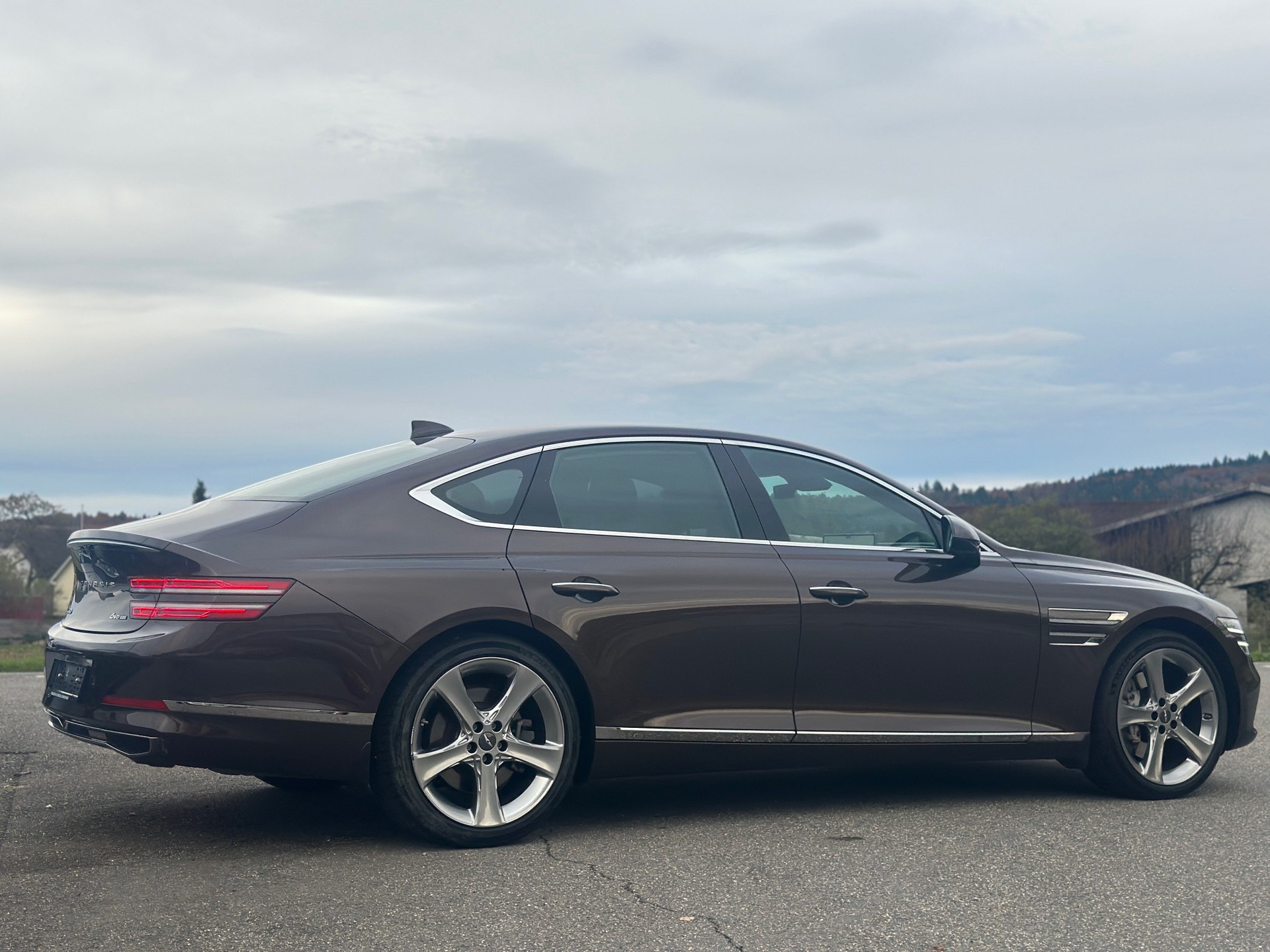 GENESIS 2.2 CRDI-image-3