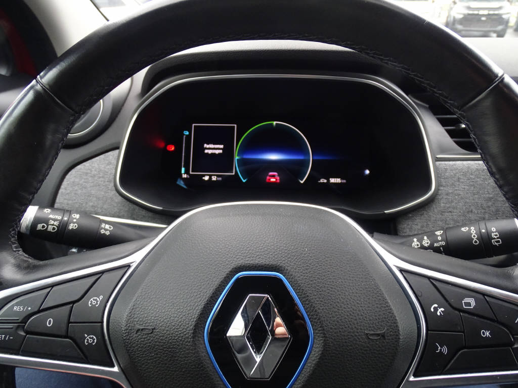 RENAULT Zoe R135 Intens BATTERIE INCLUSE-image-8
