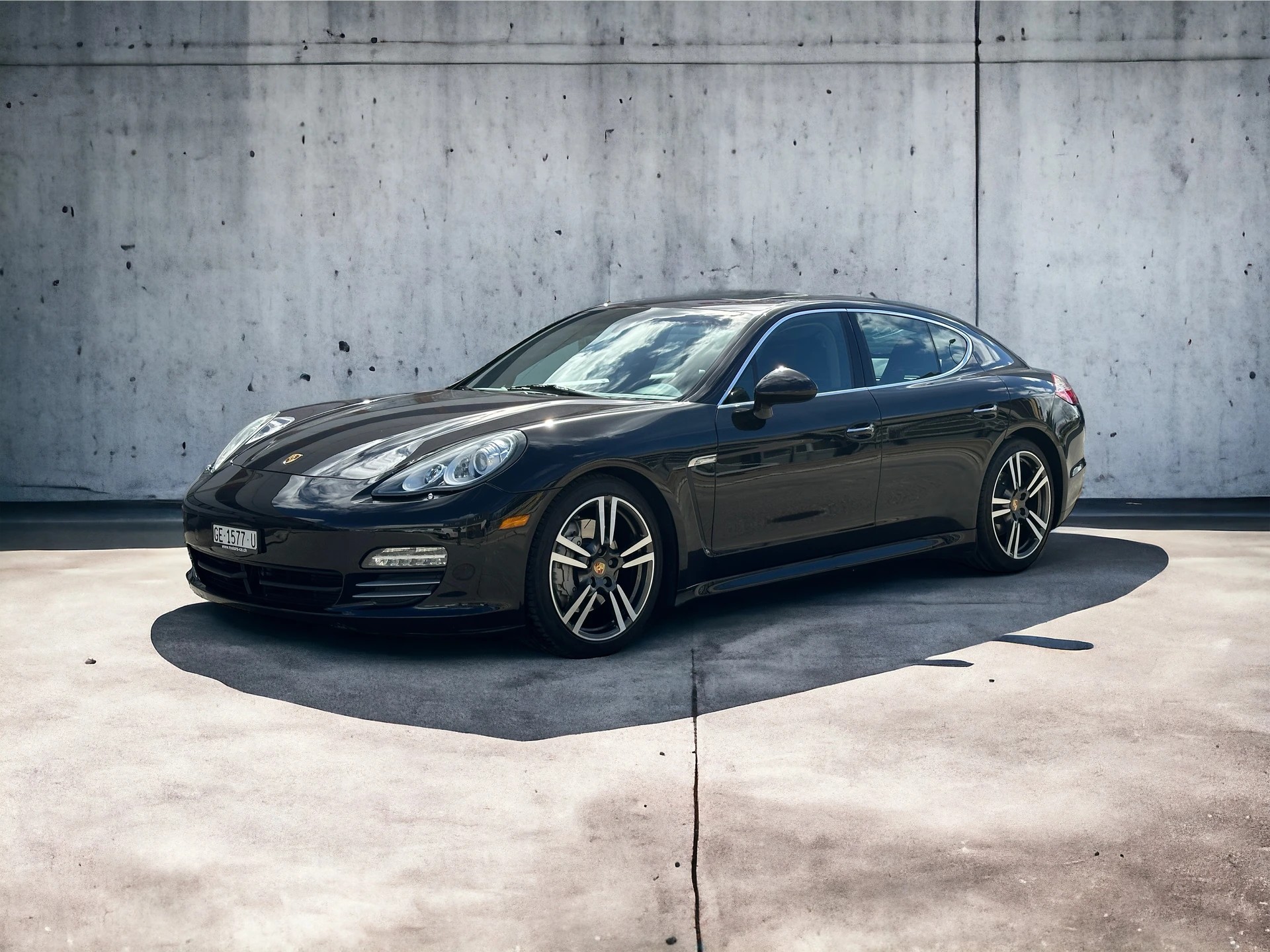 PORSCHE Panamera 4S 4.8 PDK-image-0